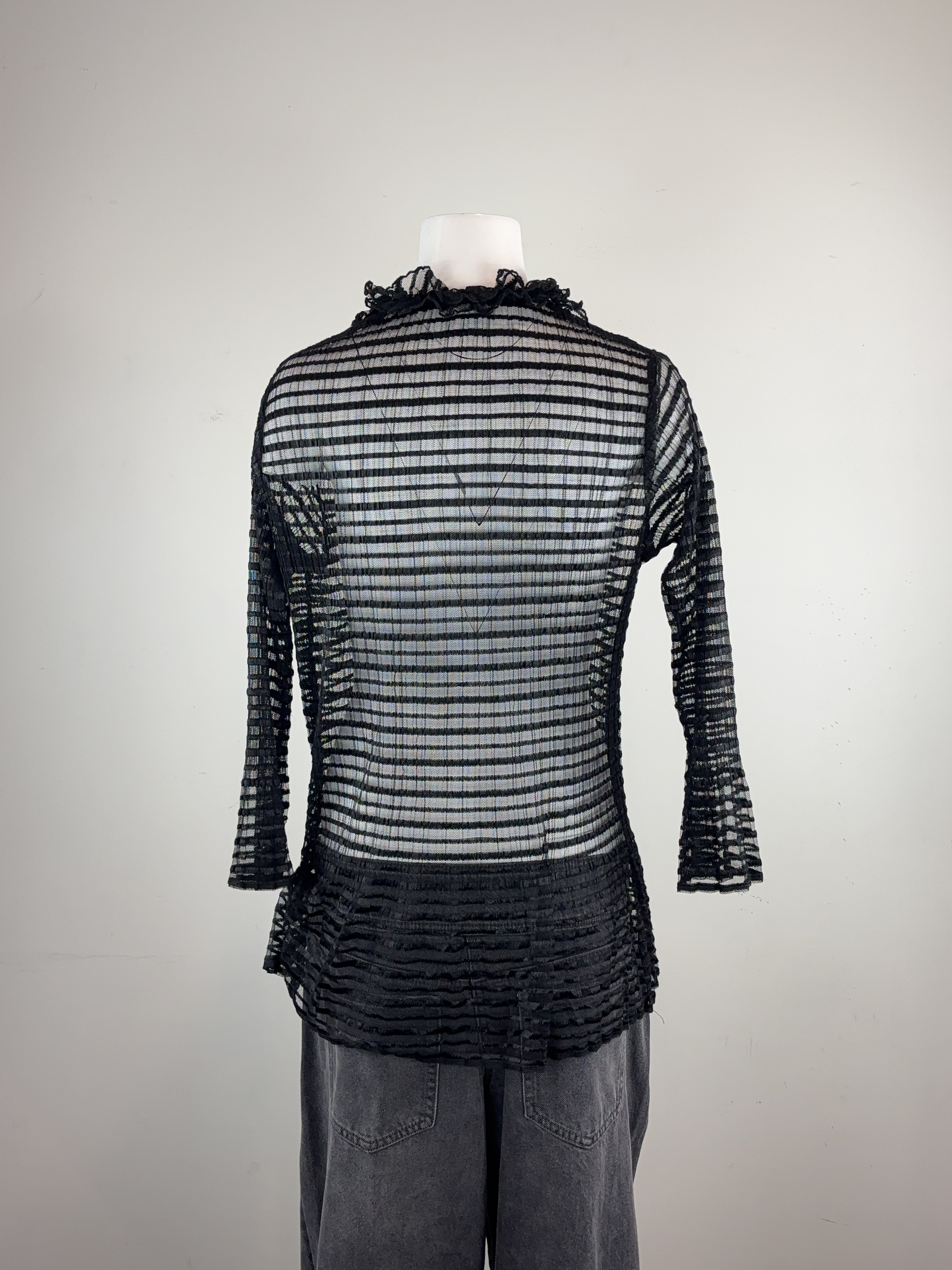 RUFFLED BLOUSE - MEDIUM