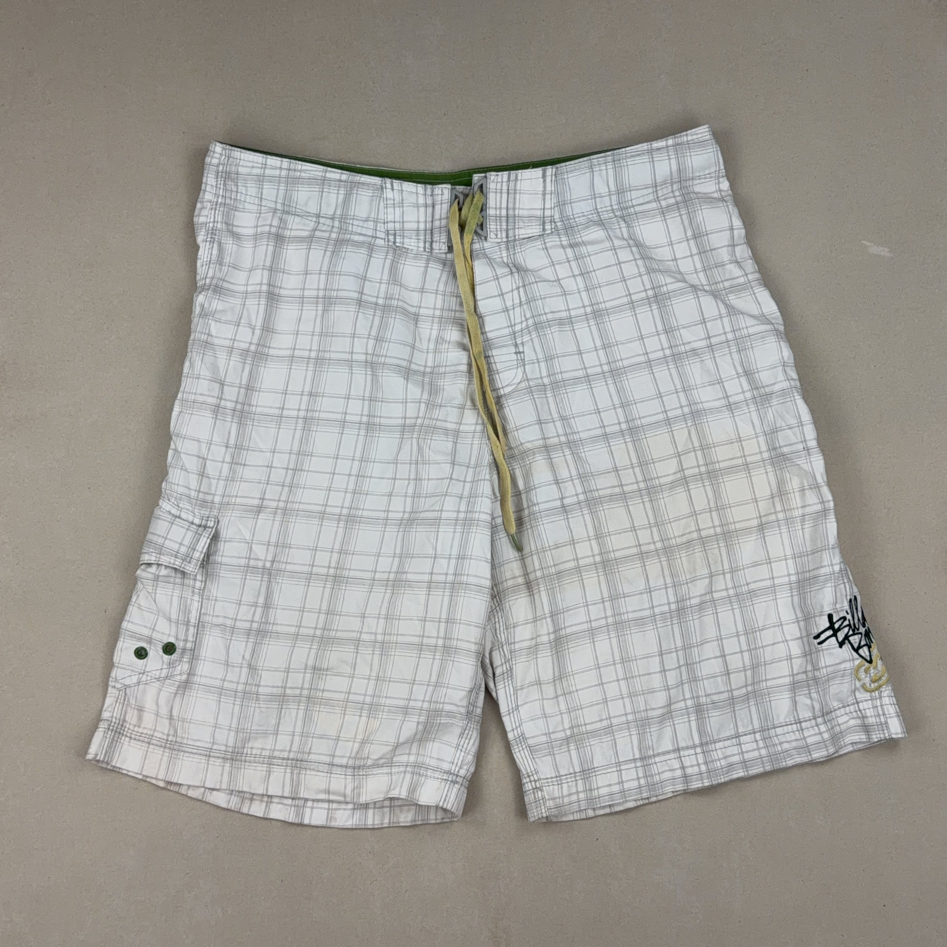 BILLABONG SHORTS - LARGE