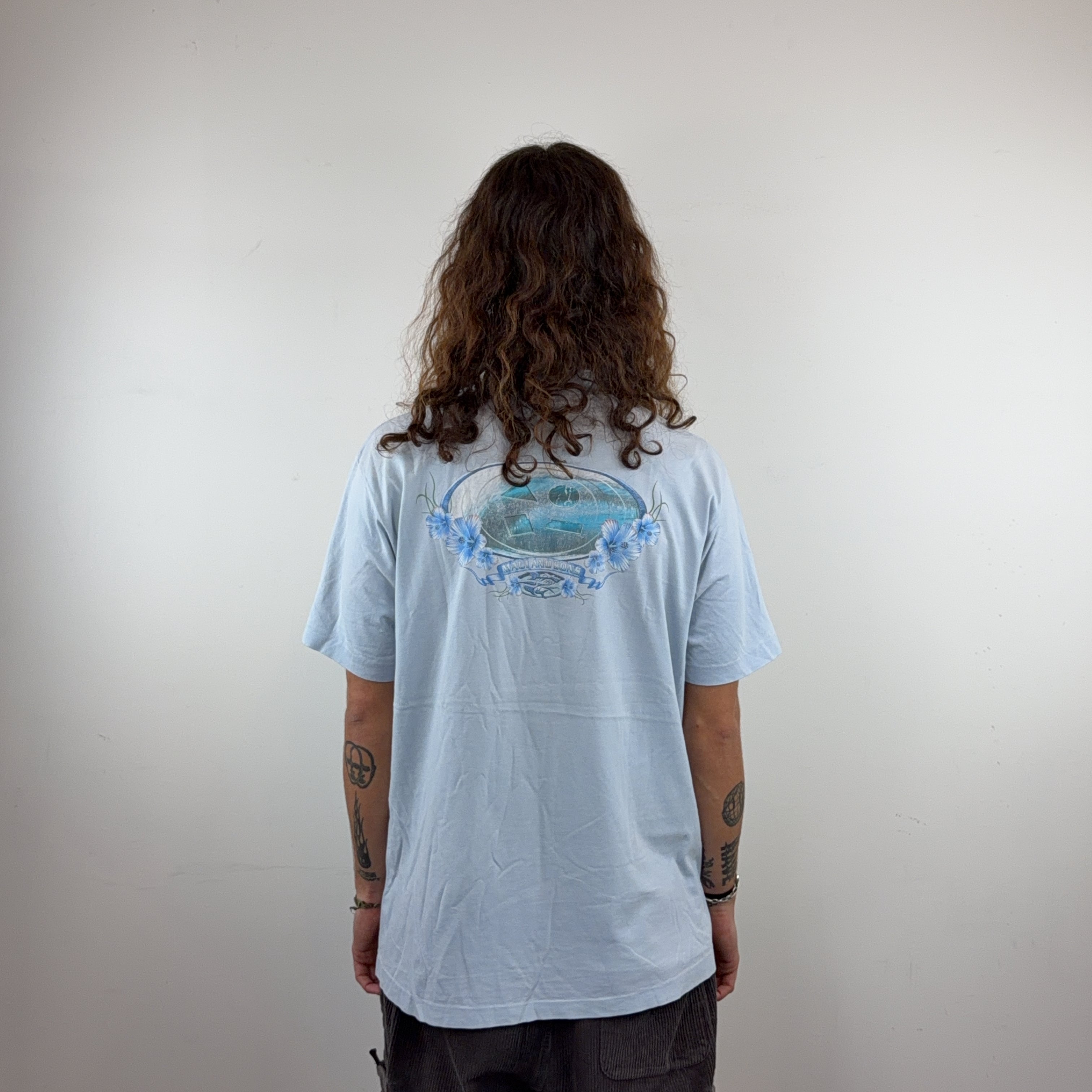 MAUI & SONS TEE - LARGE