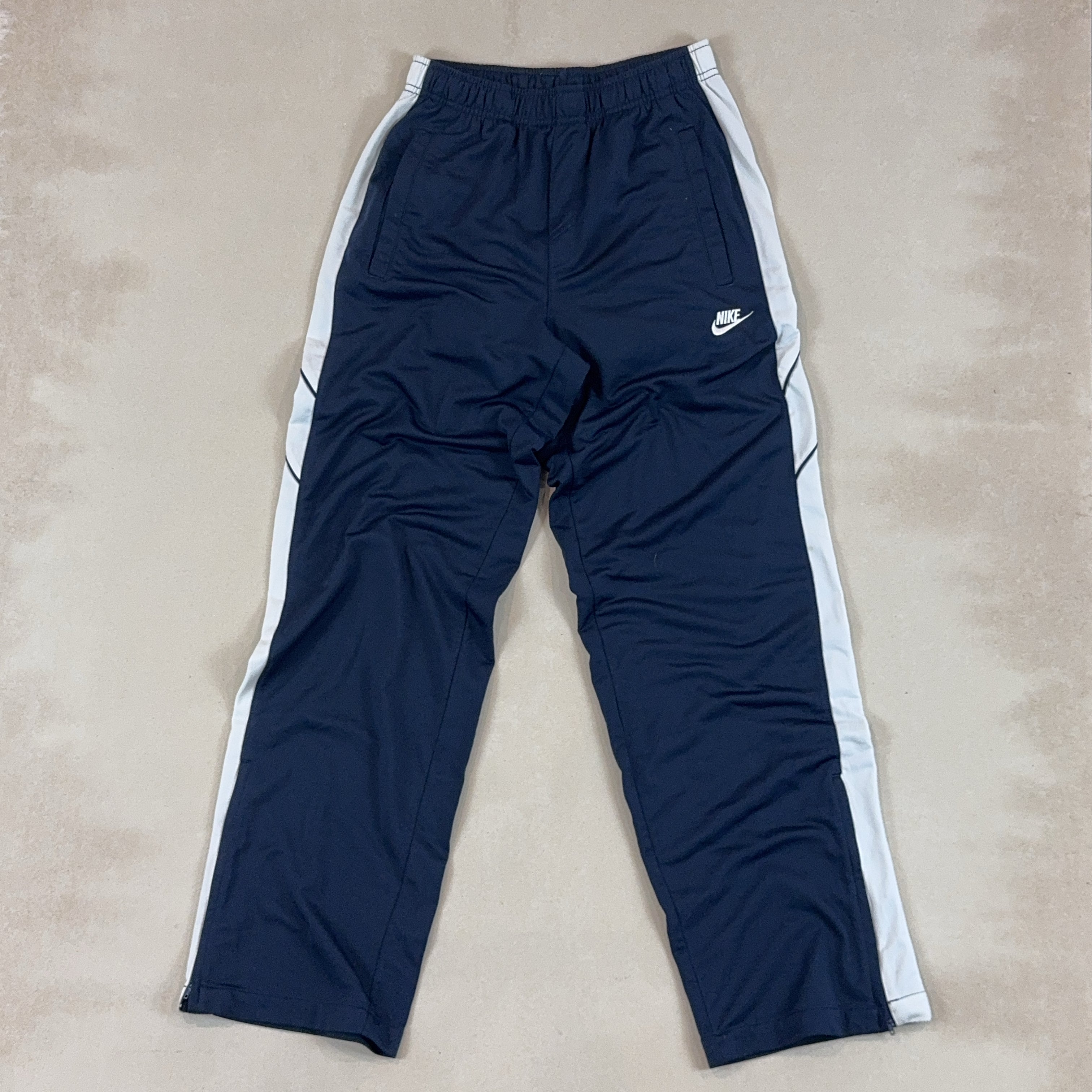 NIKE STRIPED SPORT PANTS - MEDIUM