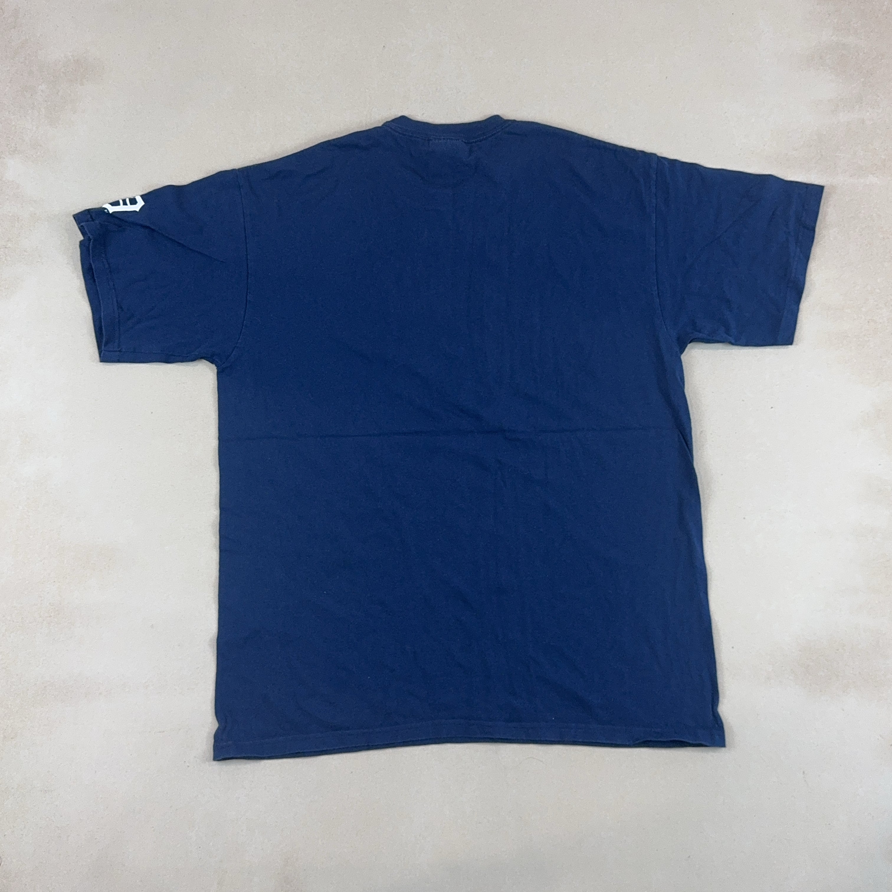 NIKE TIGERS TEE - LARGE