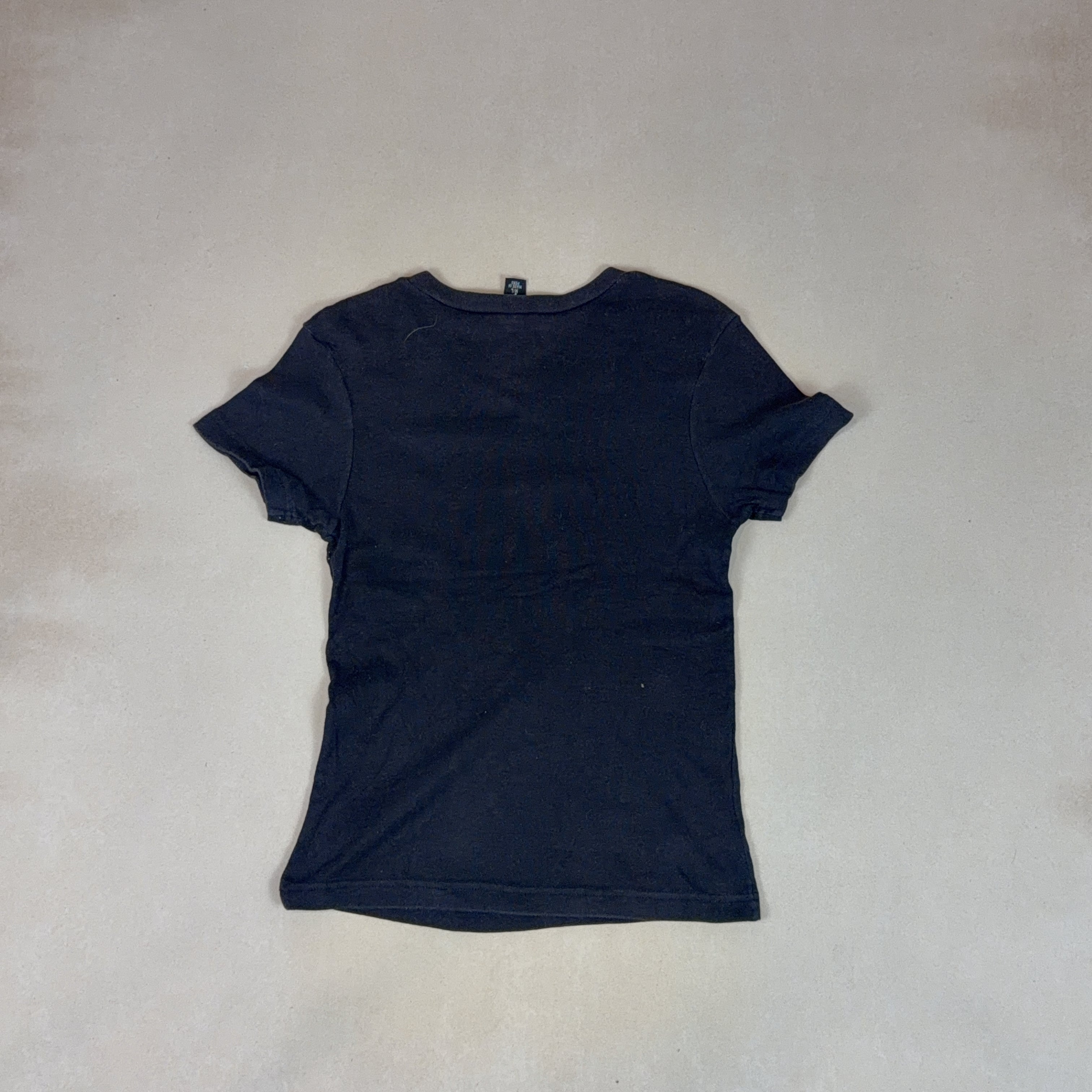 GUESS TEE - MEDIUM