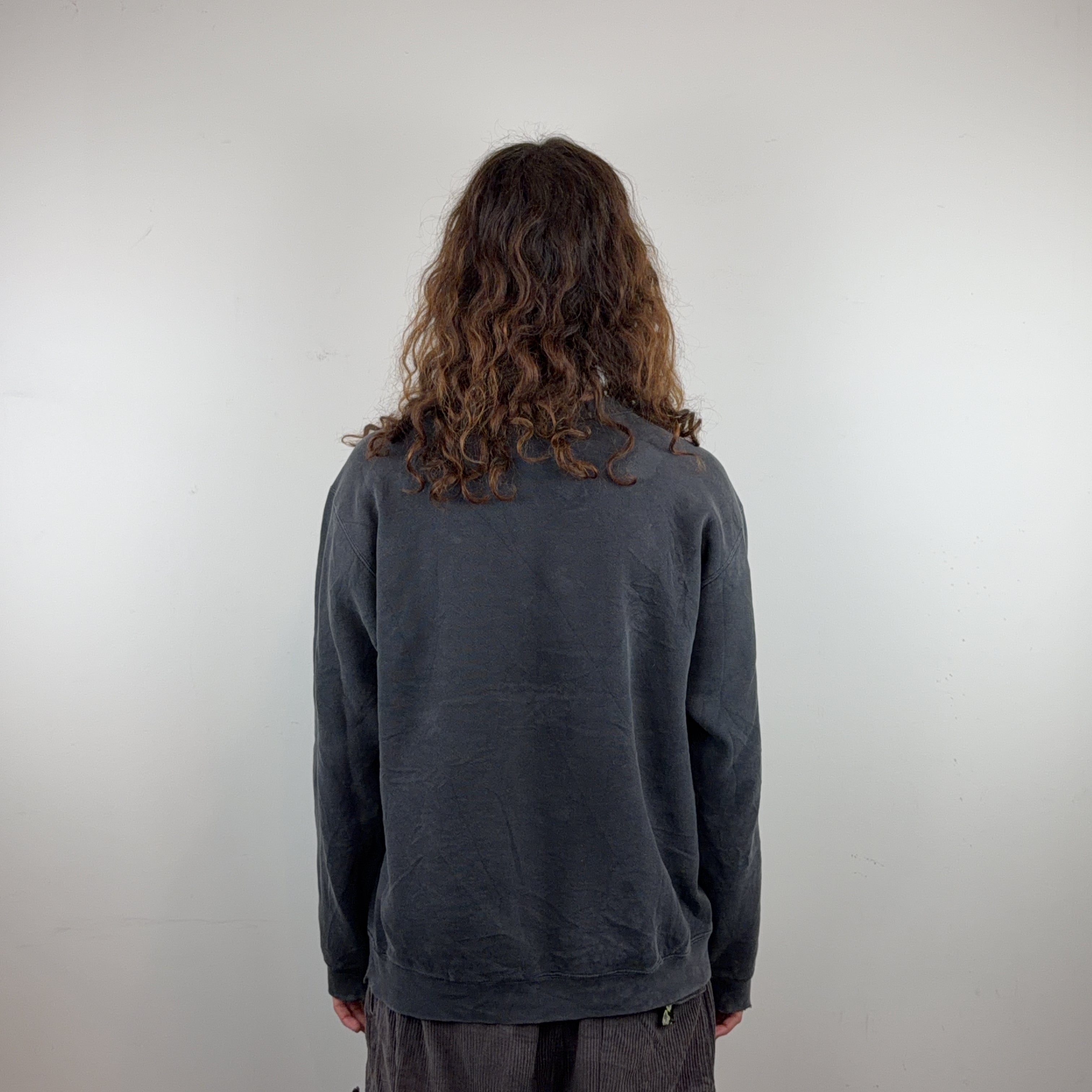 NIKE CREW - MEDIUM