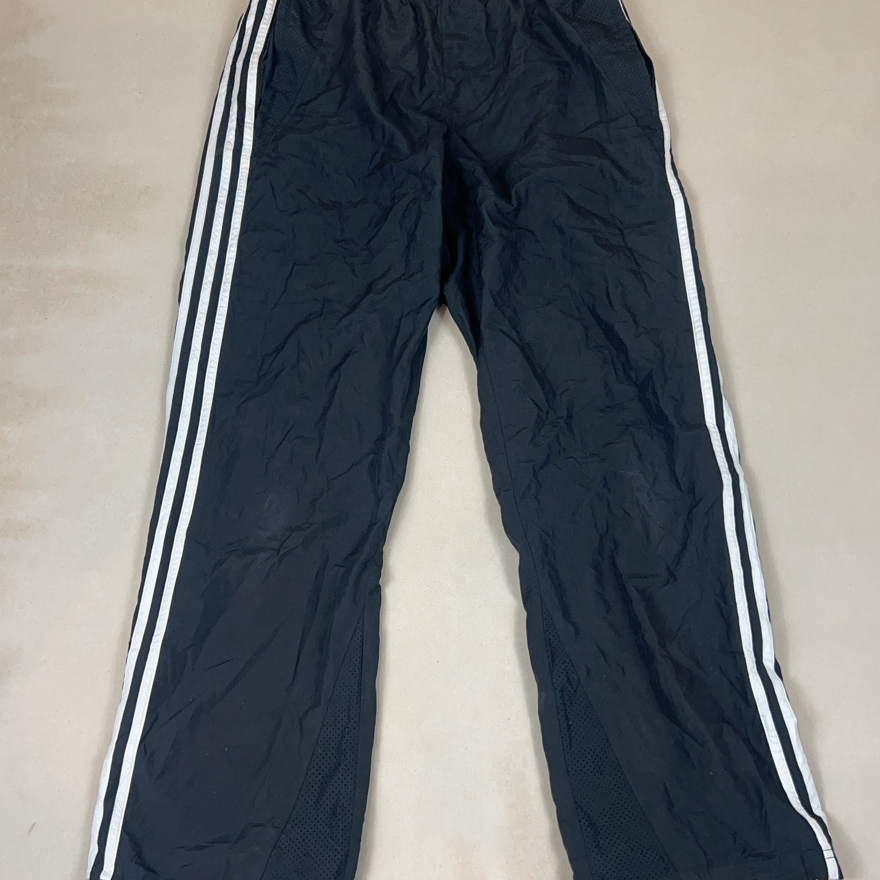 SPORT PANTS - MEDIUM