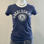 ABERCROMBIE & FITCH TEE - X SMALL