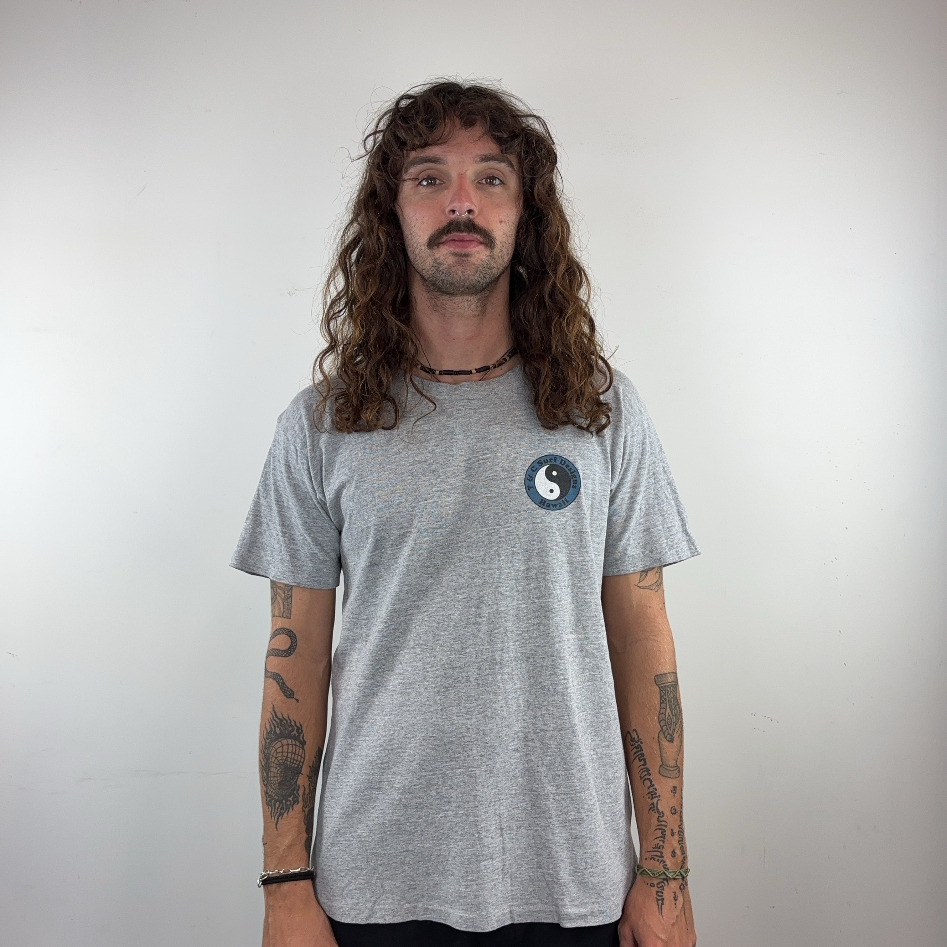 T&C SURF DESIGNS TEE - SMALL