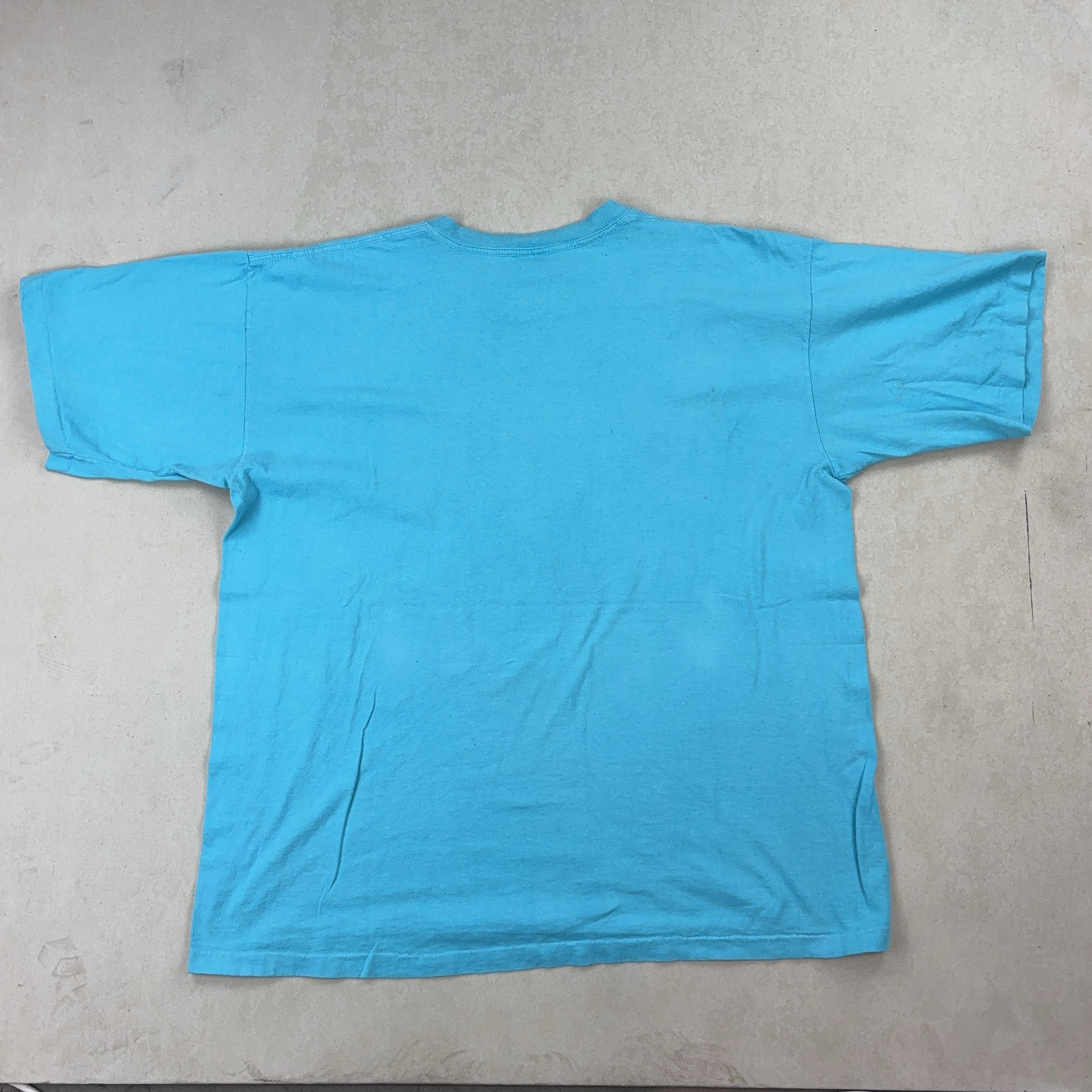 'CAPE MAY' GRAPHIC TEE - X LARGE