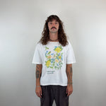 GRAPHIC VINTAGE TEE - MEDIUM
