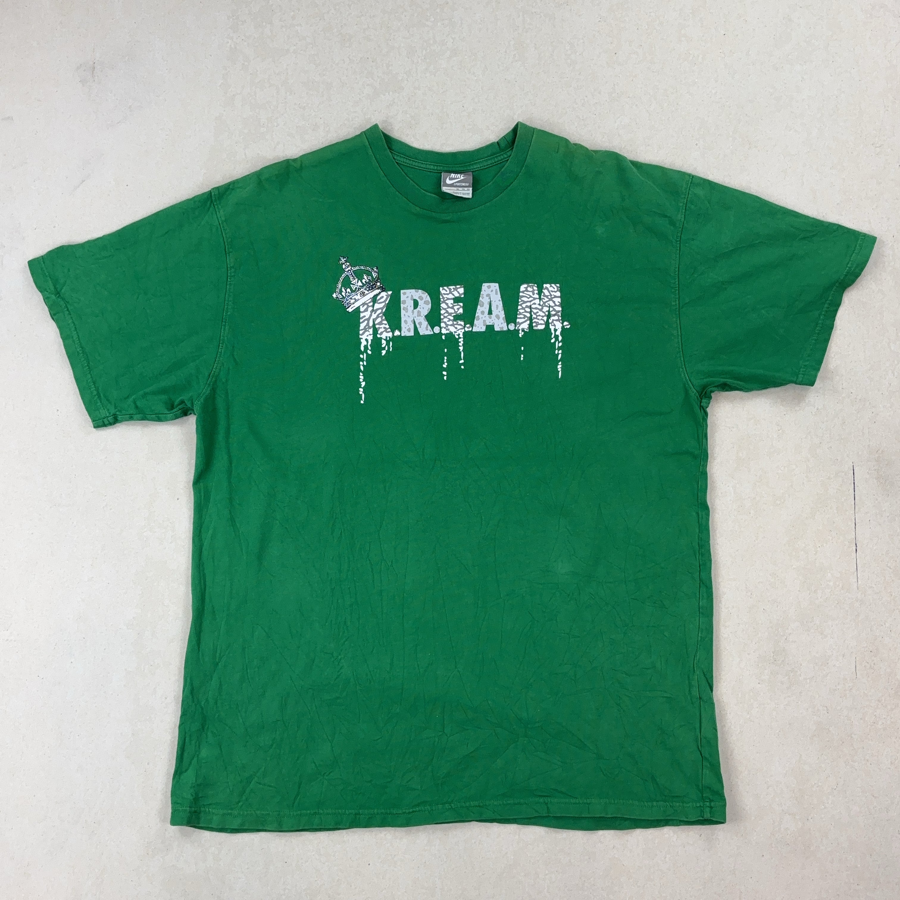 NIKE GREEN TEE - LARGE
