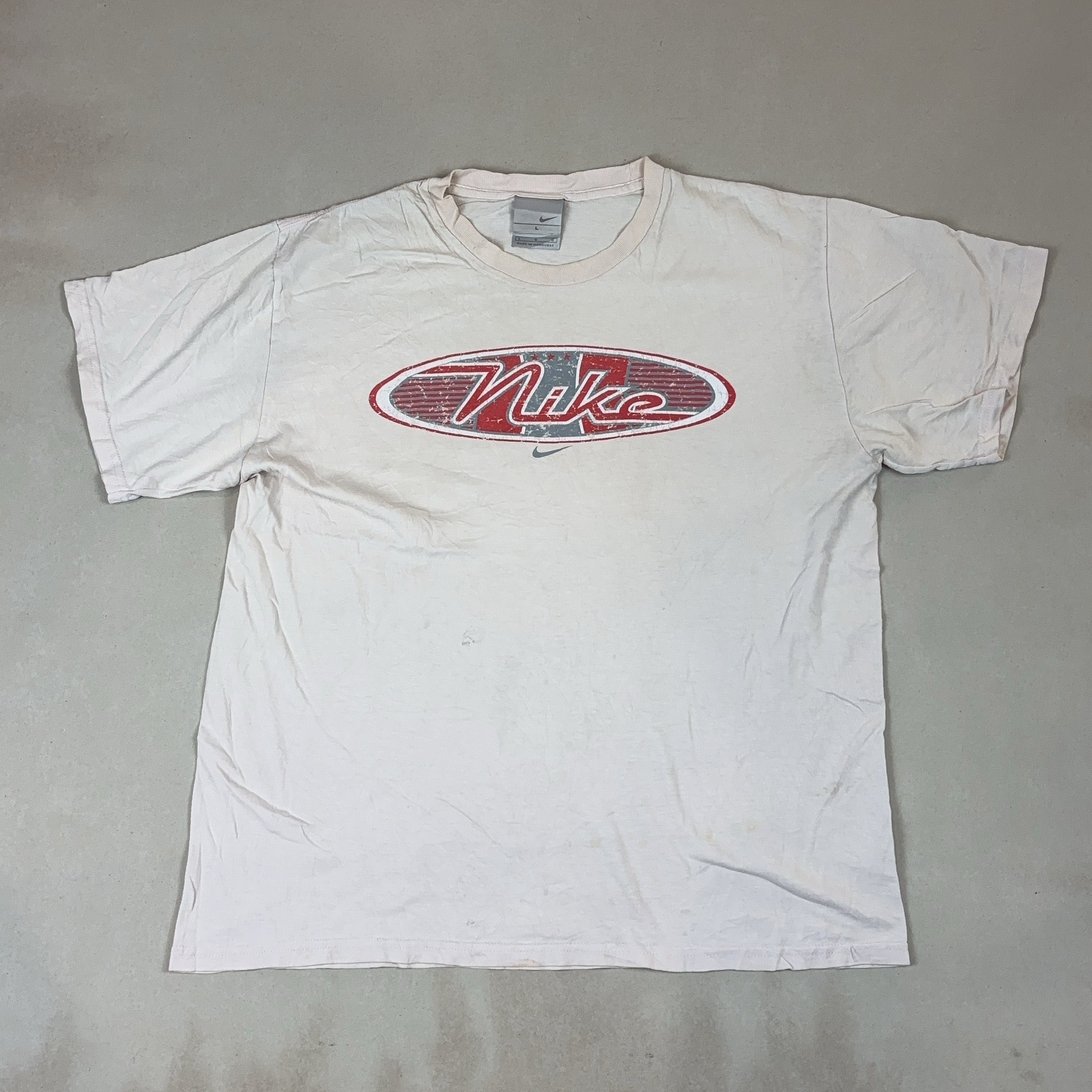 NIKE TEE - LARGE