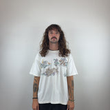 VINTAGE GRAPHIC TEE - LARGE