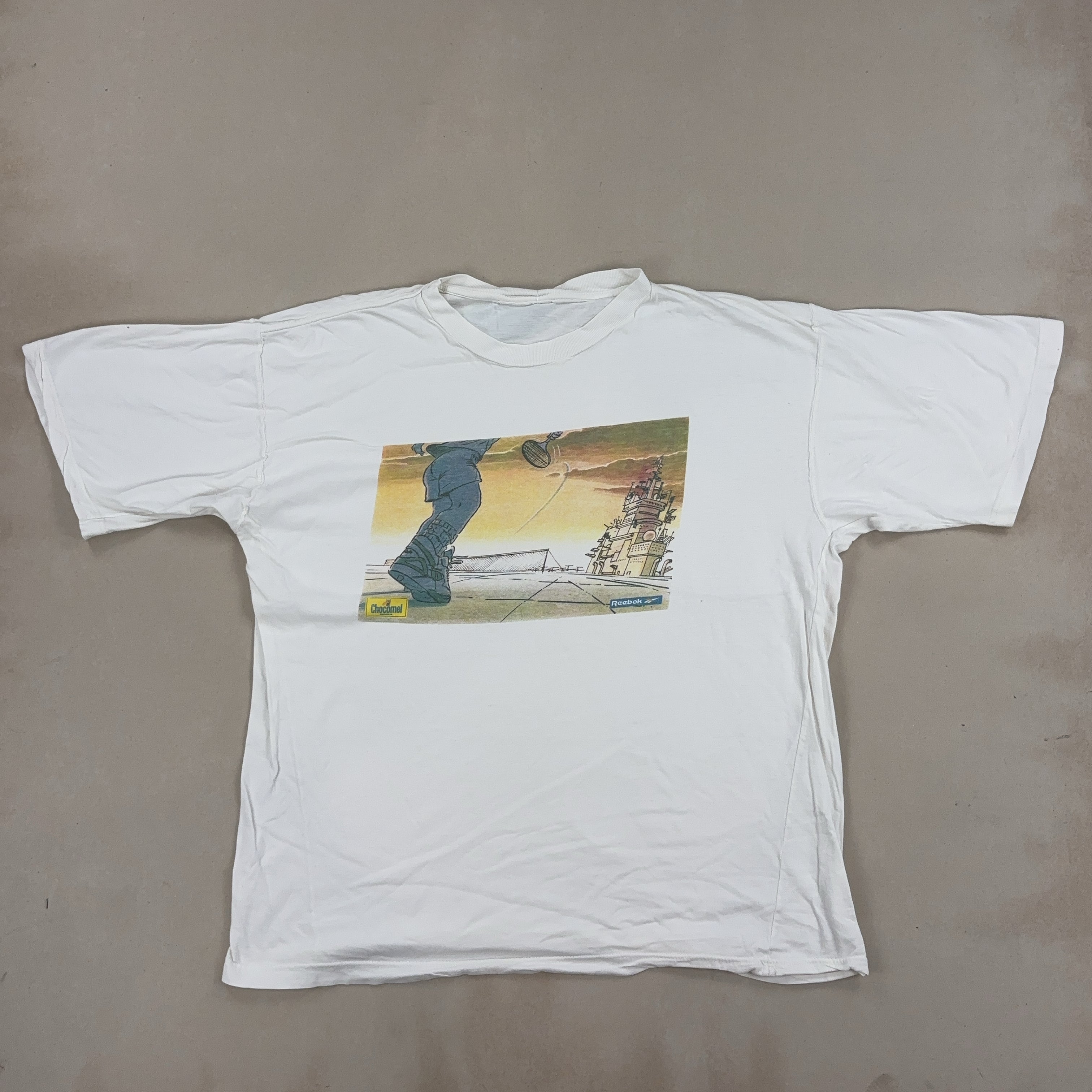 REEBOK TEE - MEDIUM