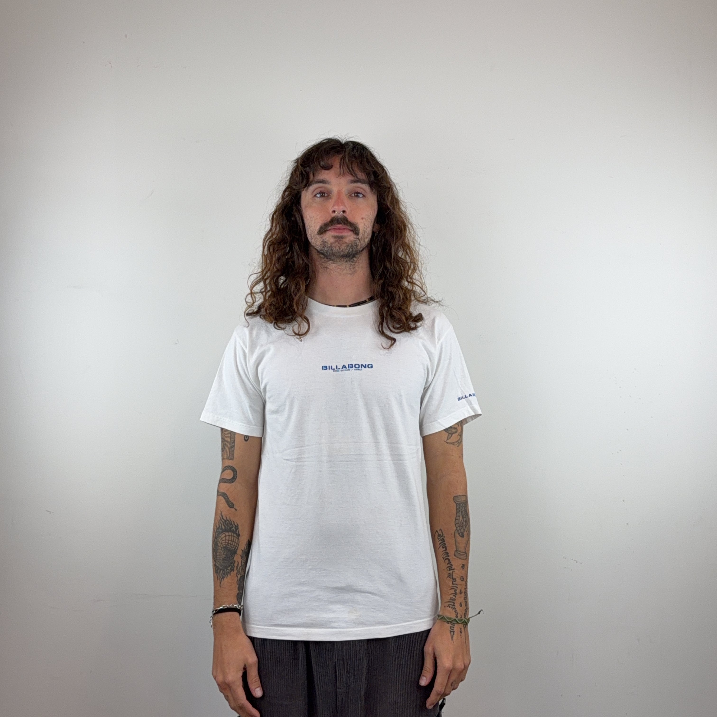BILLABONG TEE - MEDIUM