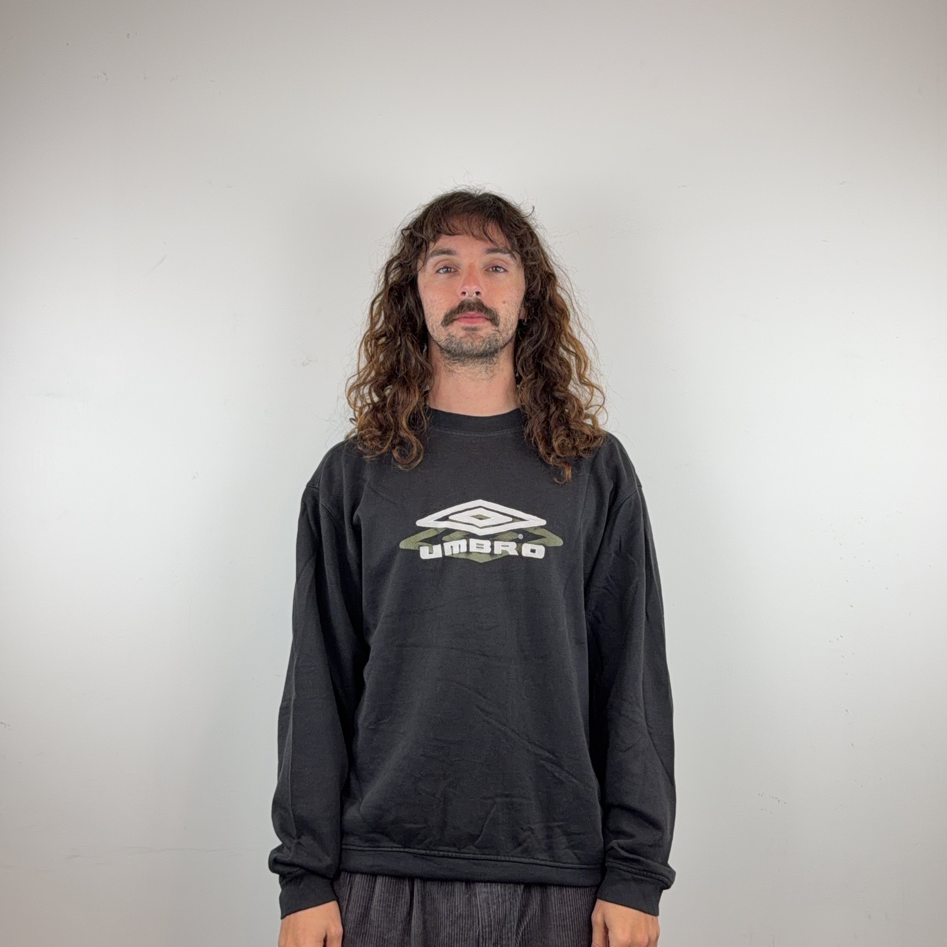 UMBRO LONG SLEEVE - LARGE