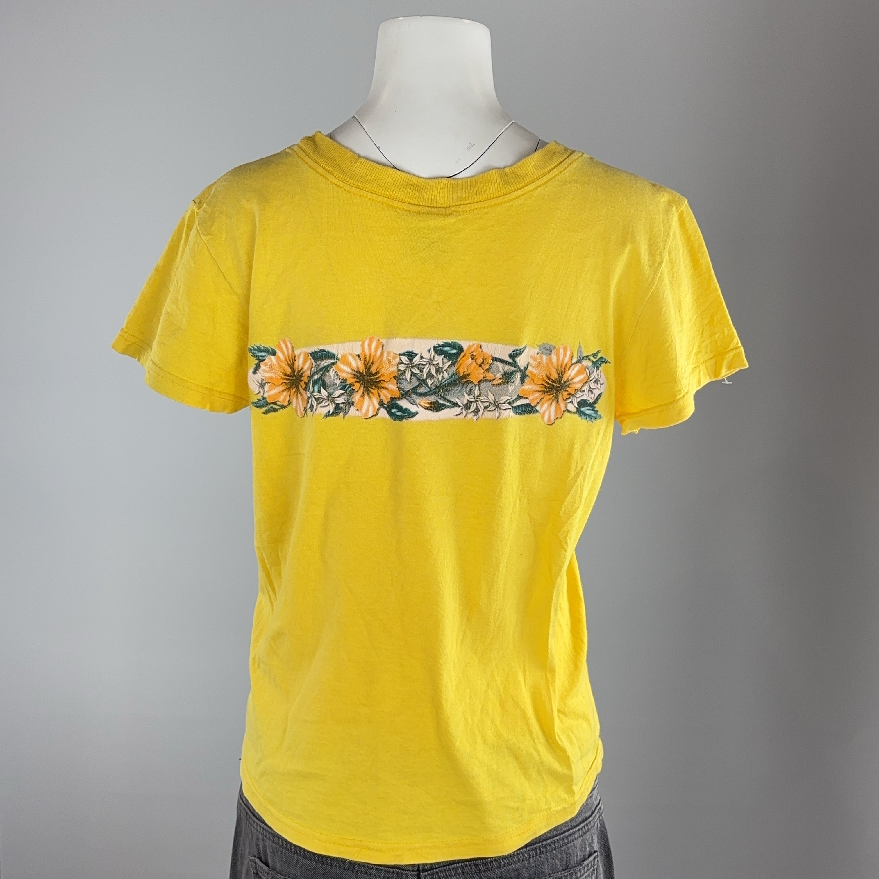 ROXY YELLOW TEE - MEDIUM