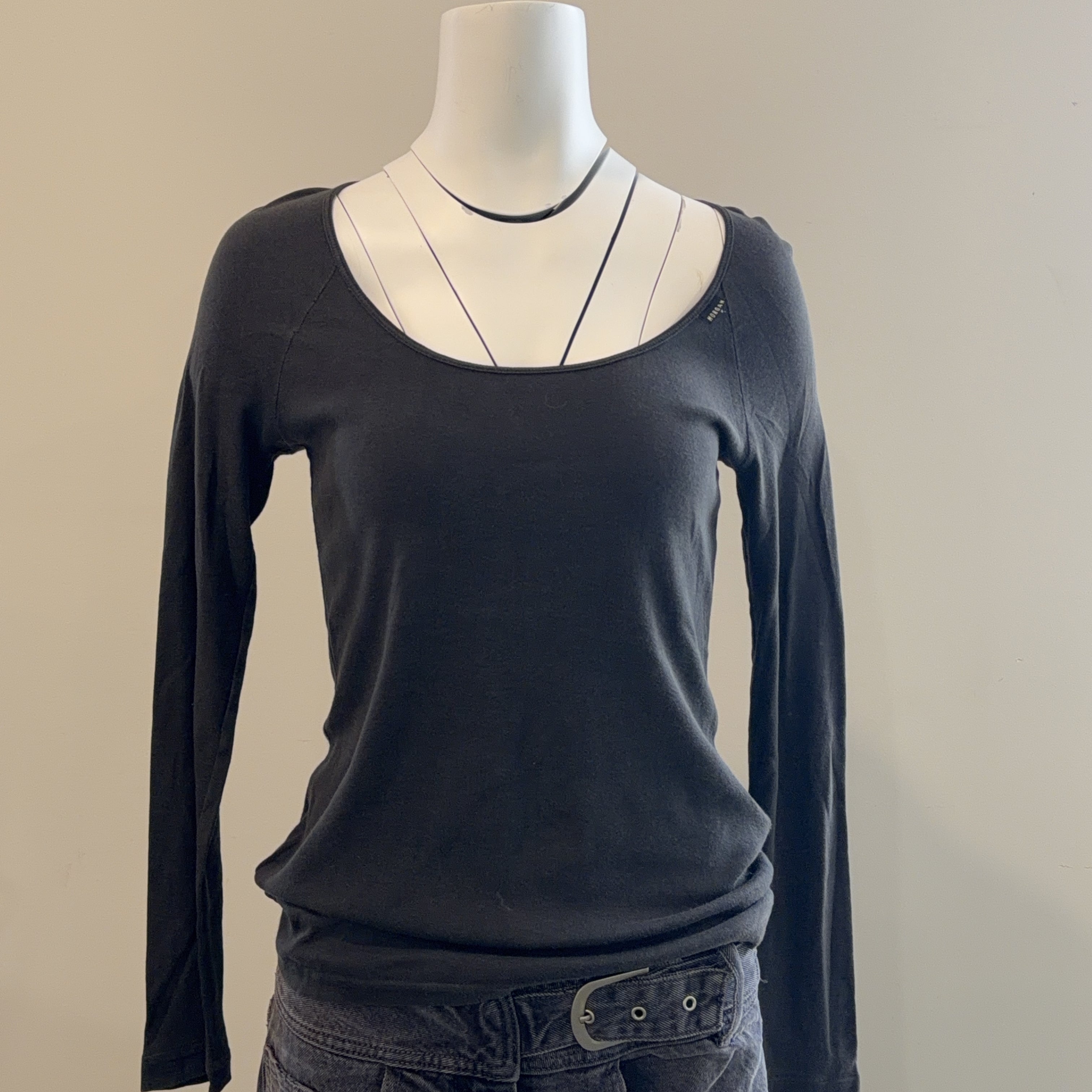 LONG SLEEVE - MEDIUM