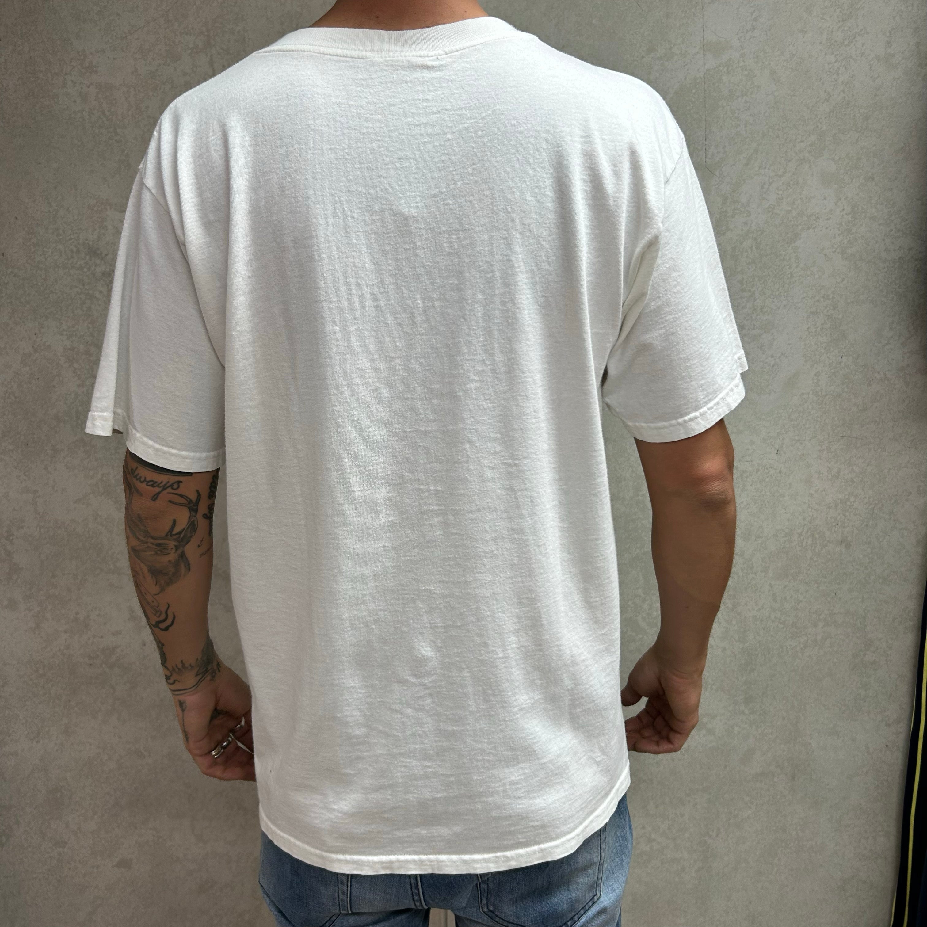 TEE - MEDIUM