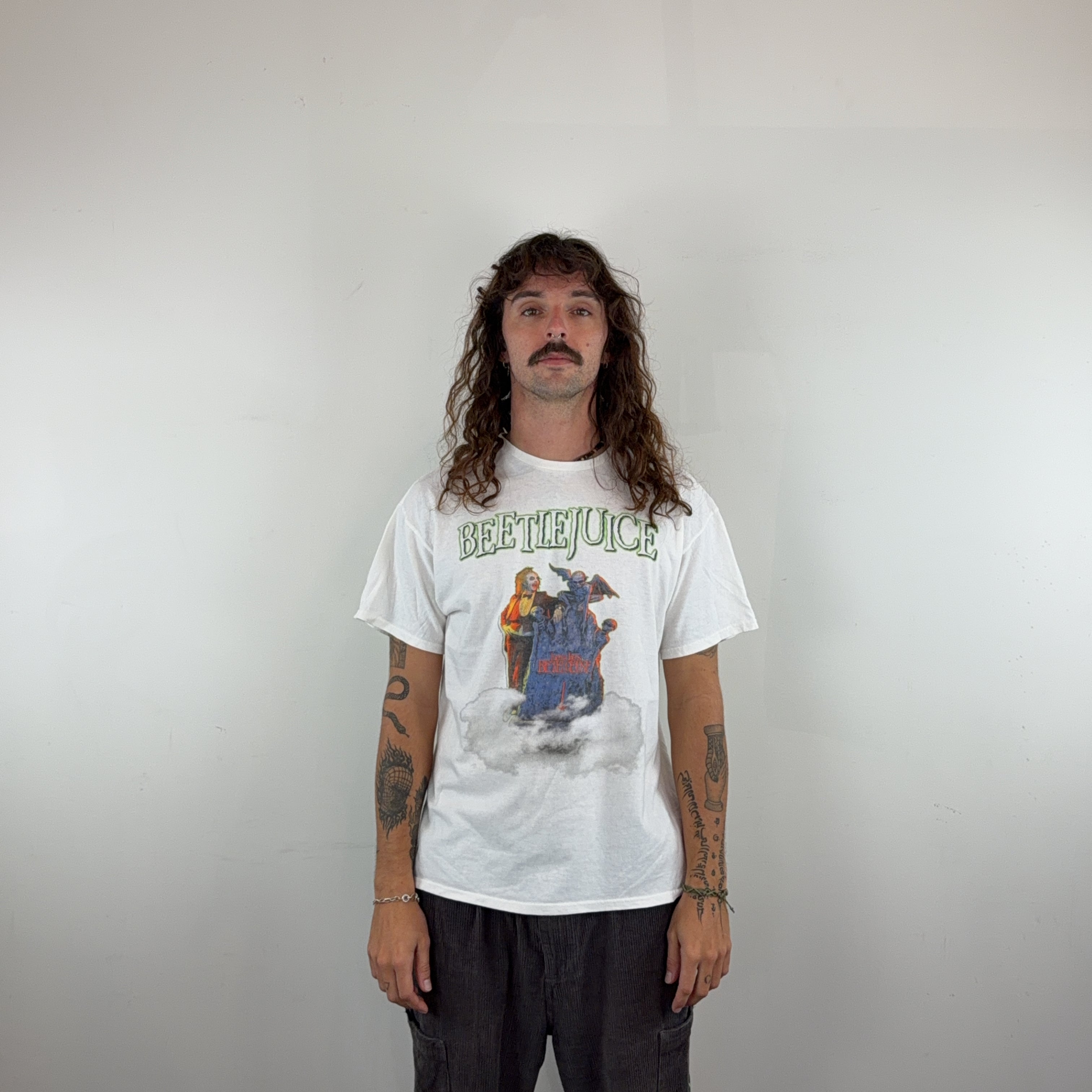 BEETLEJUICE TEE - MEDIUM