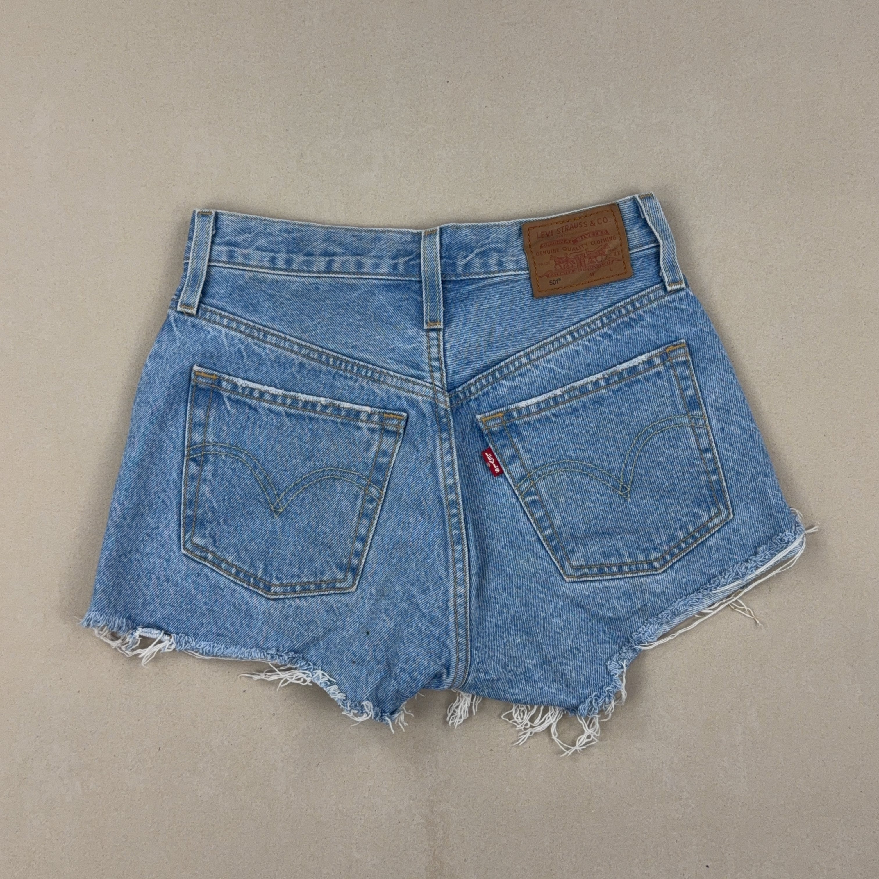 LEVI'S SHORTS - XX SMALL