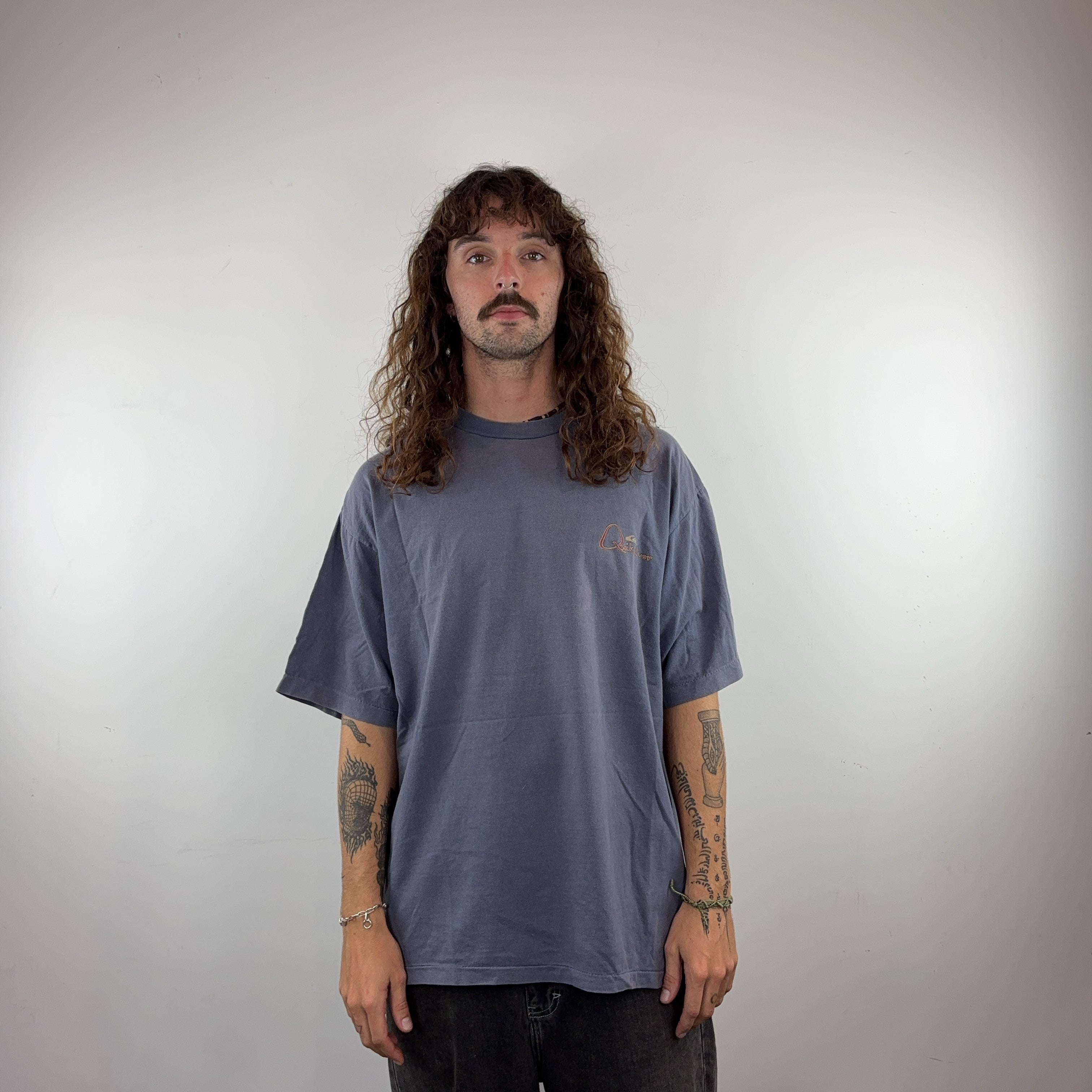 QUIKSILVER TEE - LARGE
