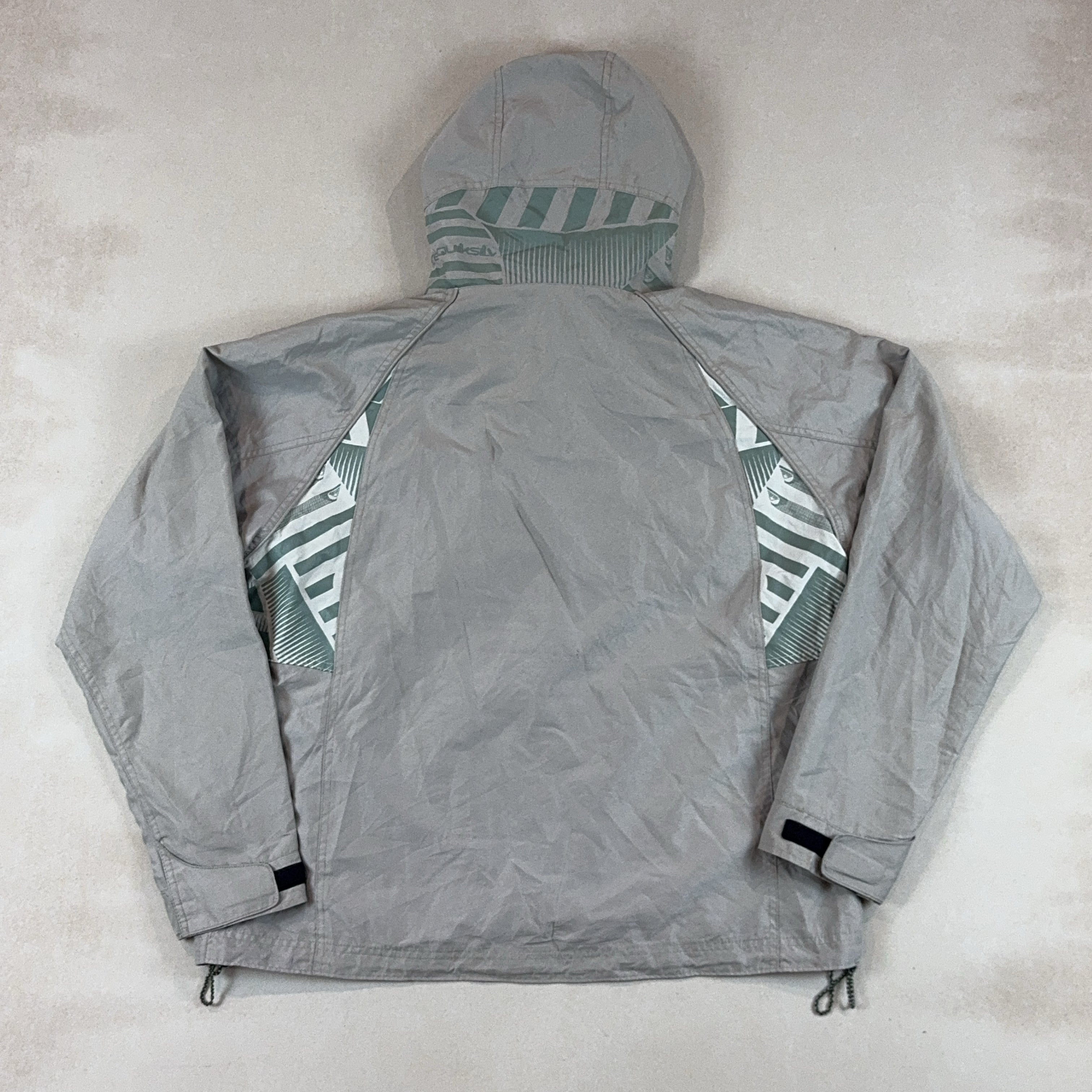 QUIKSILVER HOODIE - MEDIUM