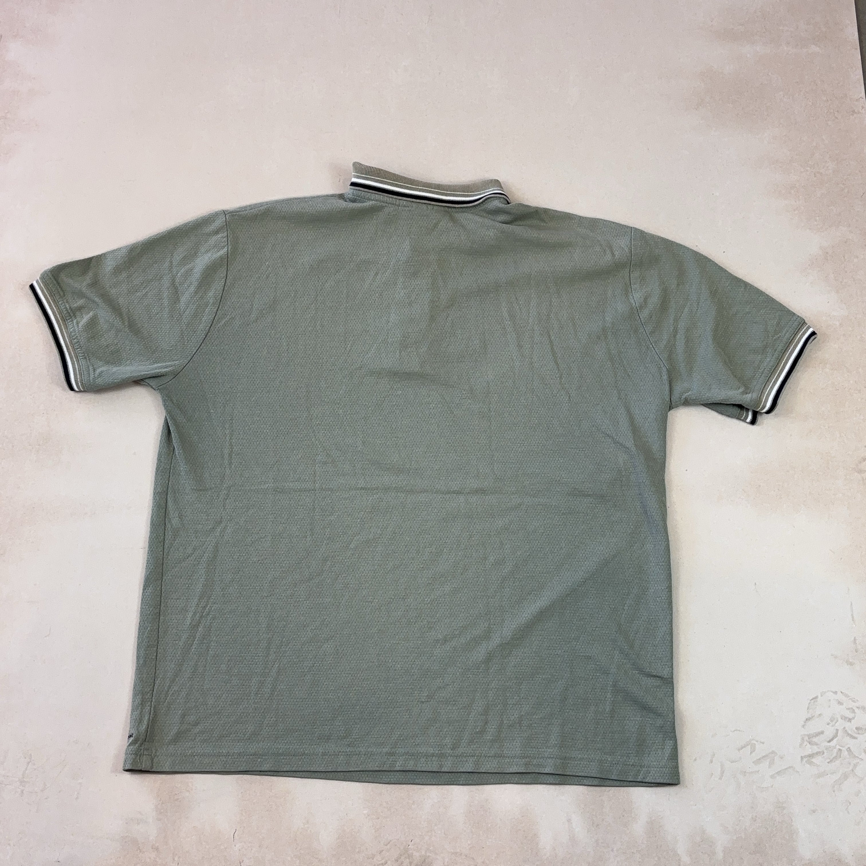 BILLABONG SHIRT - X LARGE