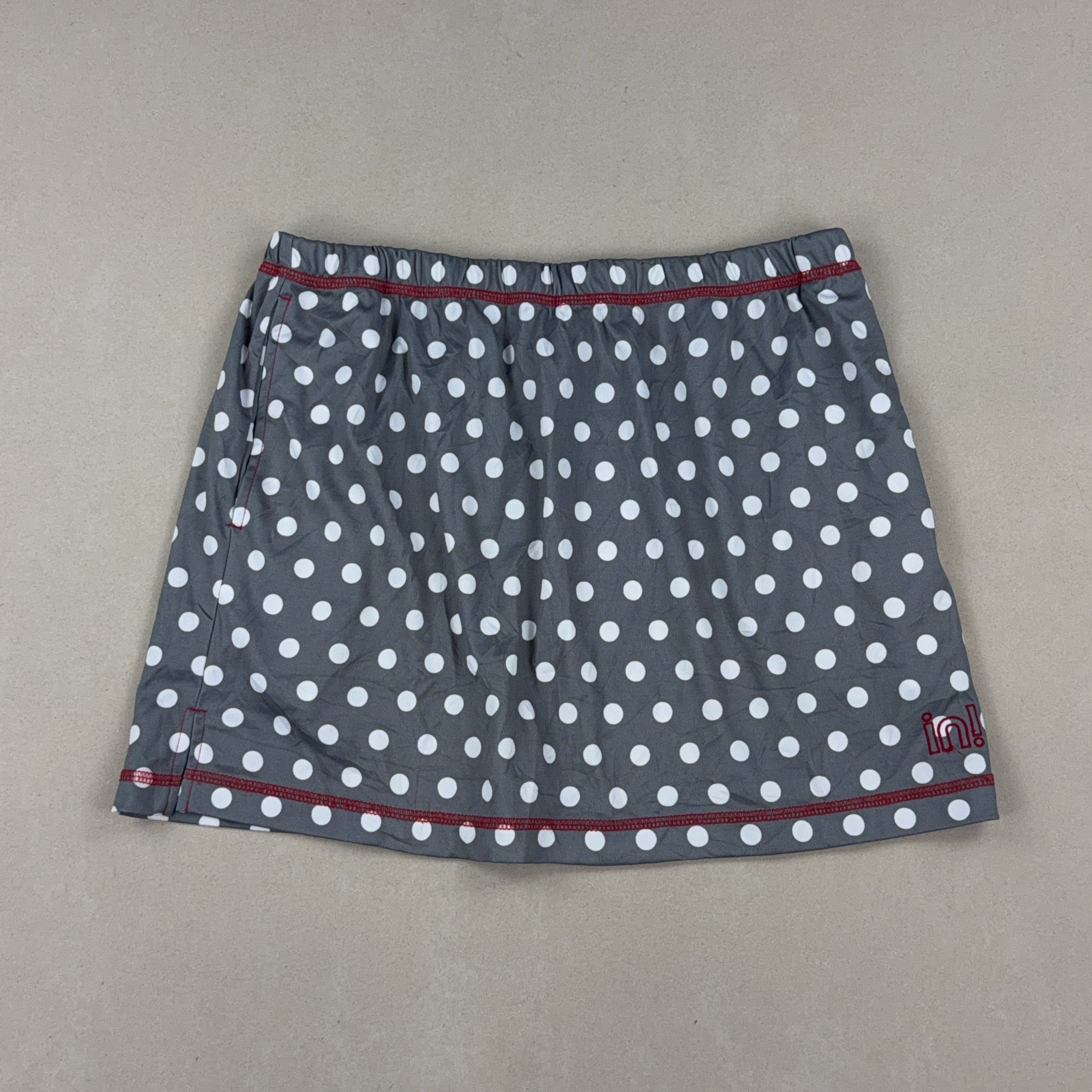 VINTAGE SHORTS - MEDIUM
