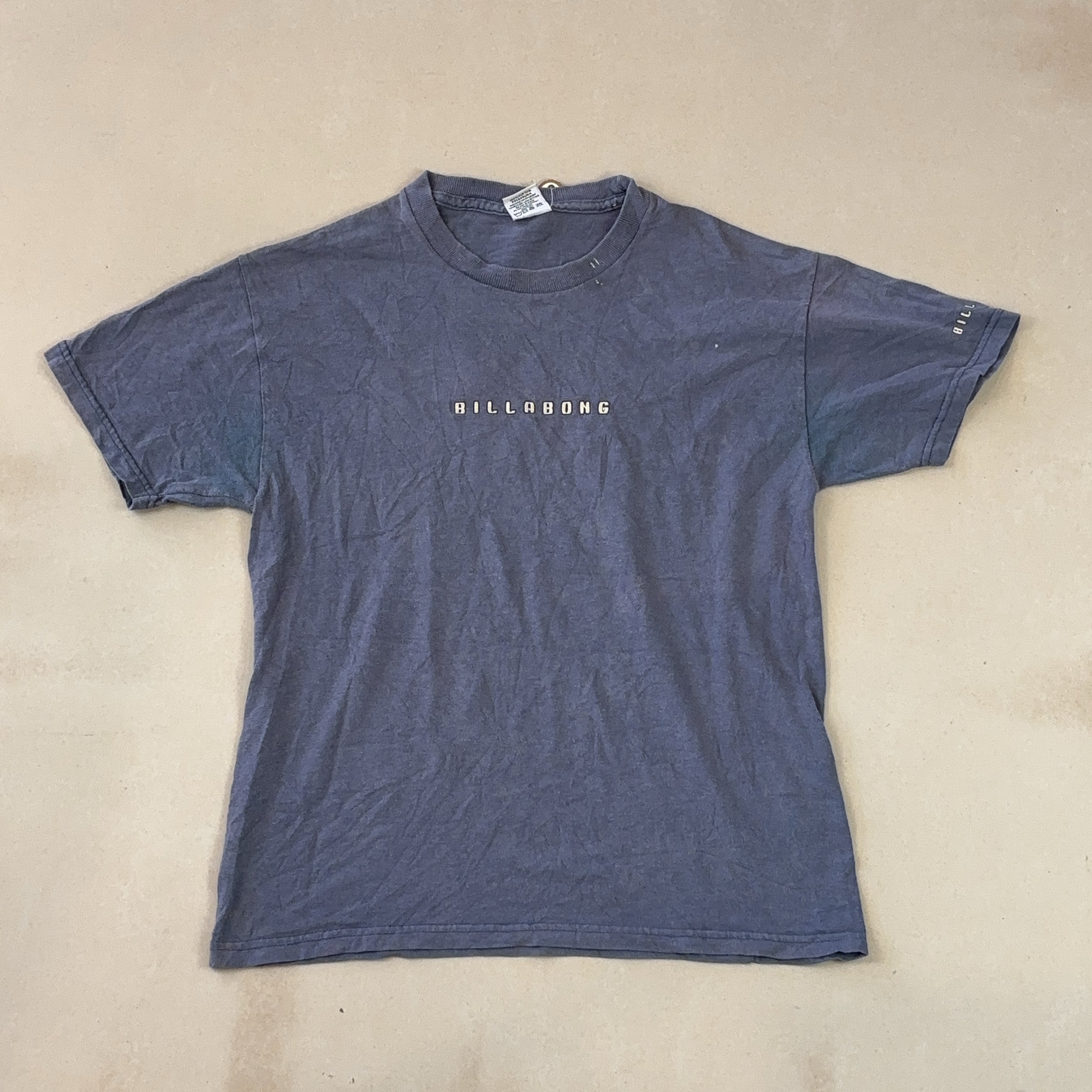 BILLABONG TEE - MEDIUM