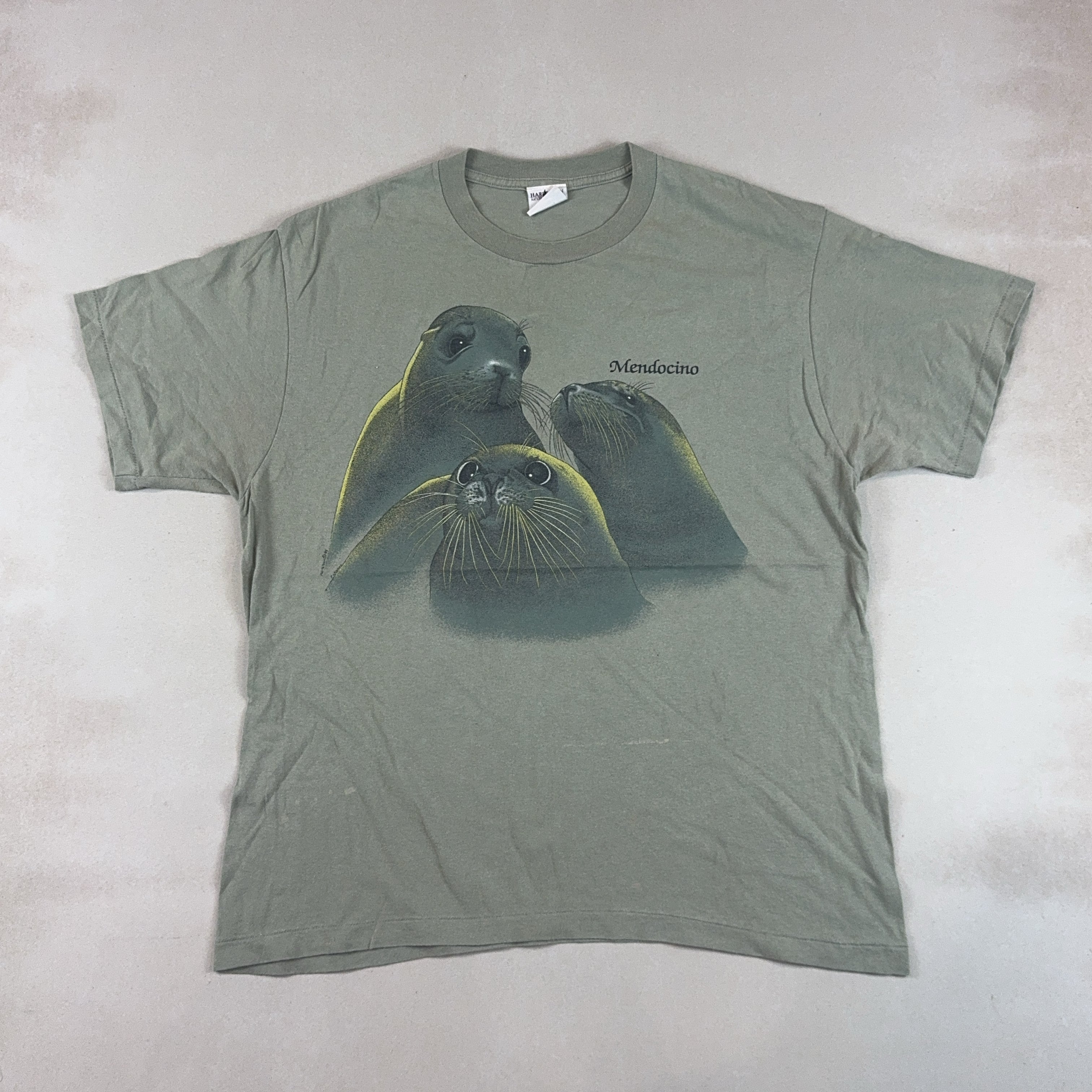 GRAPHIC SEAL TEE - X LARGE