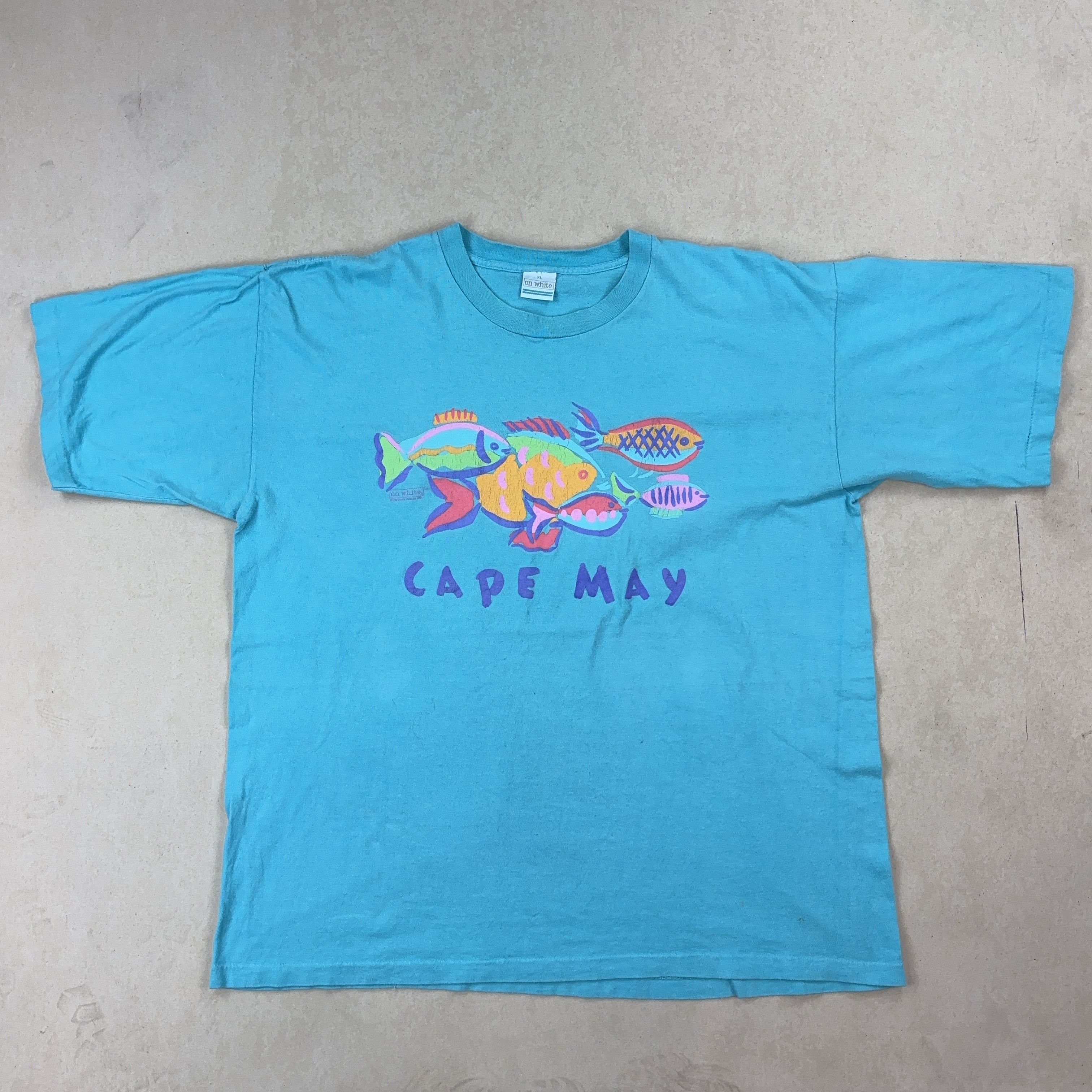 'CAPE MAY' GRAPHIC TEE - X LARGE
