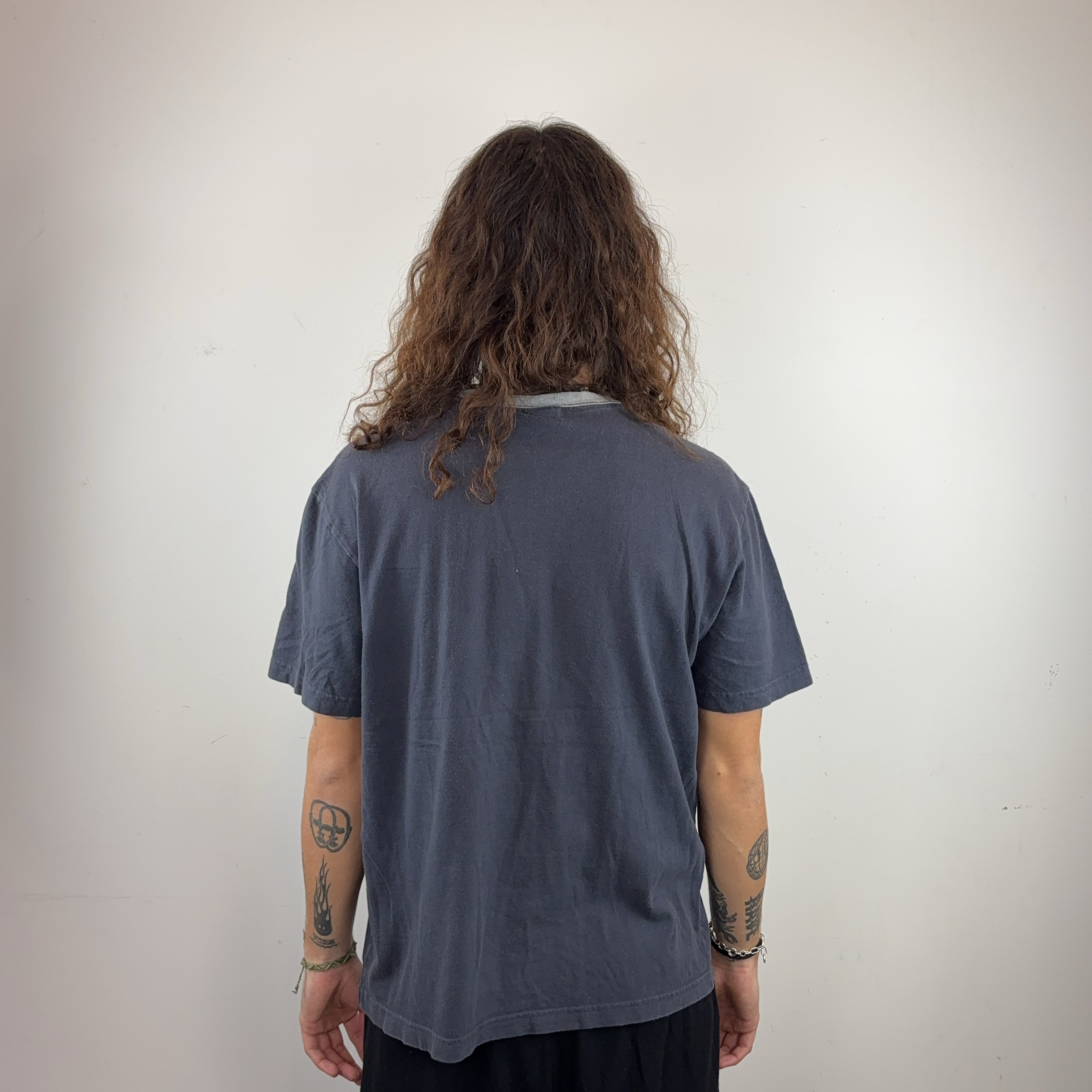 OLD NAVY TEE - MEDIUM