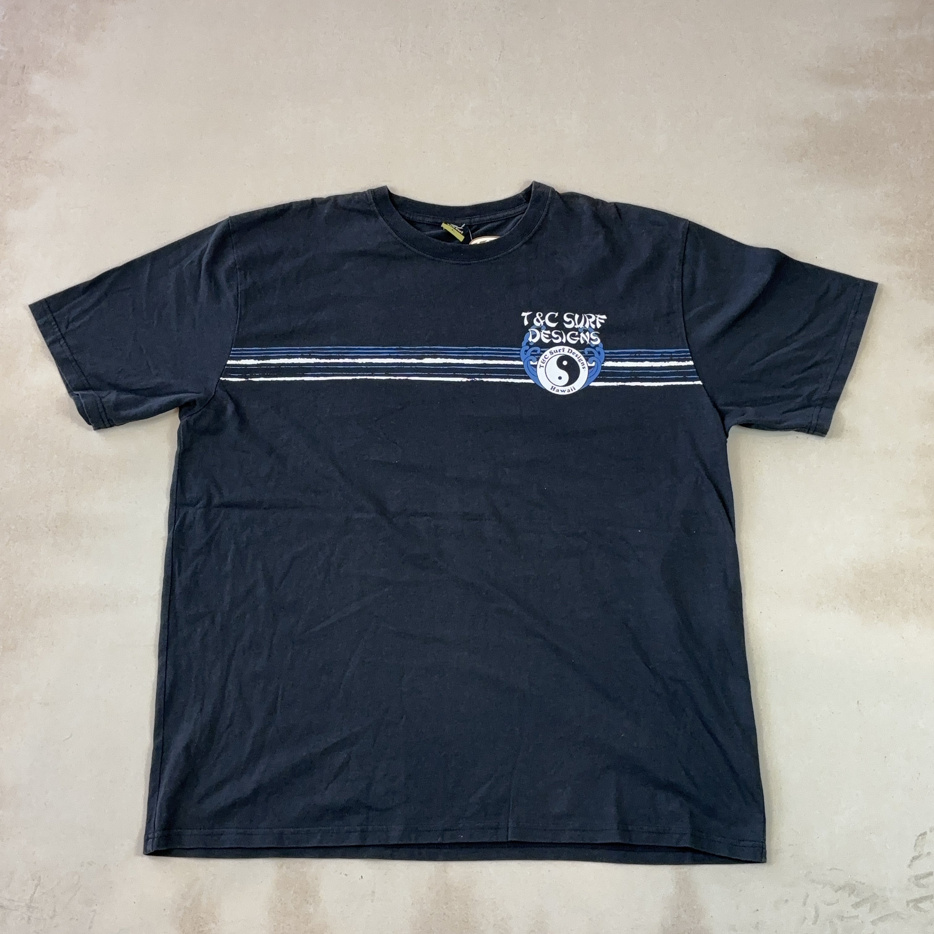 T&C SURF DESIGNS TEE - X LARGE