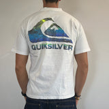 WHITE QUIKSILVER TSHIRT