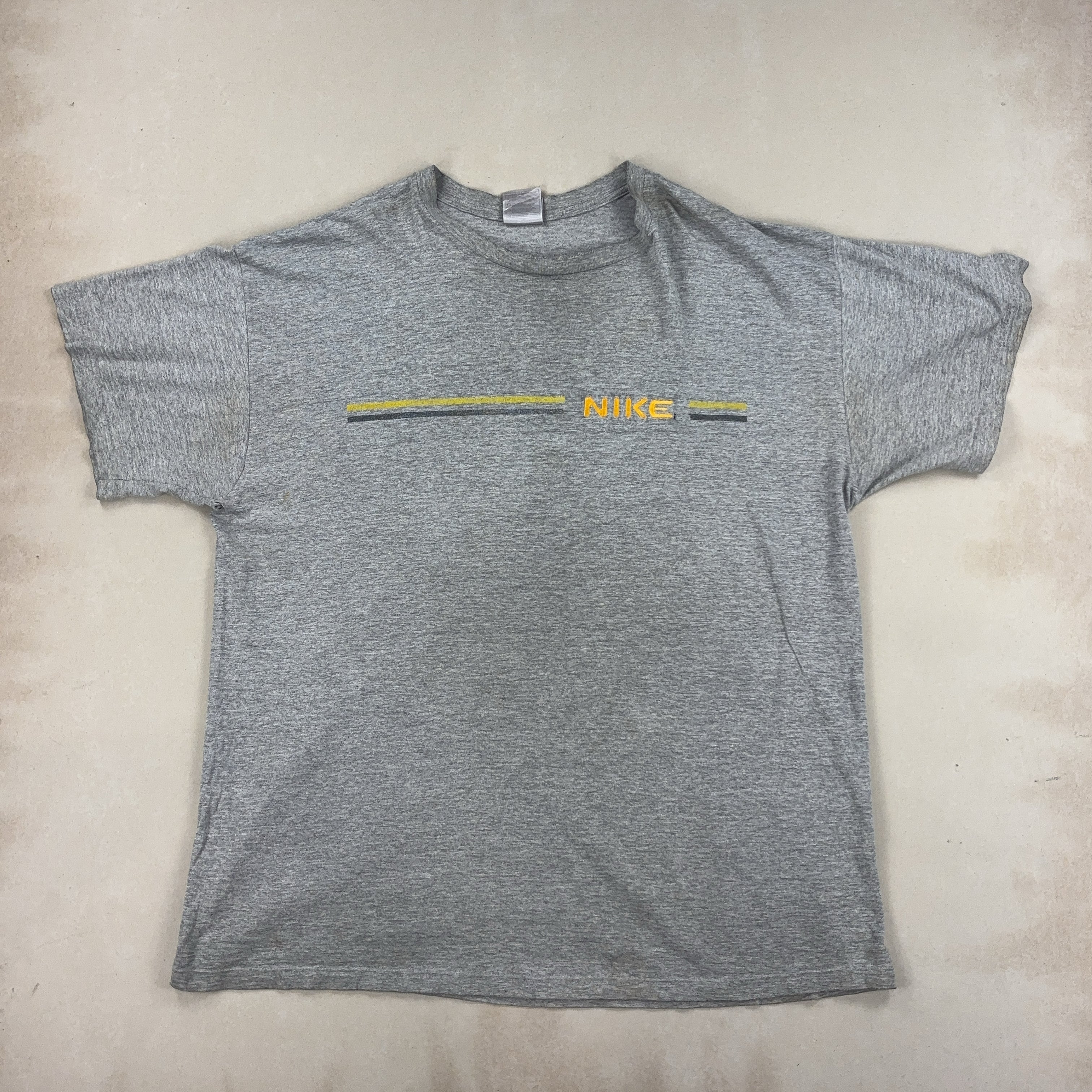 NIKE TEE - X LARGE
