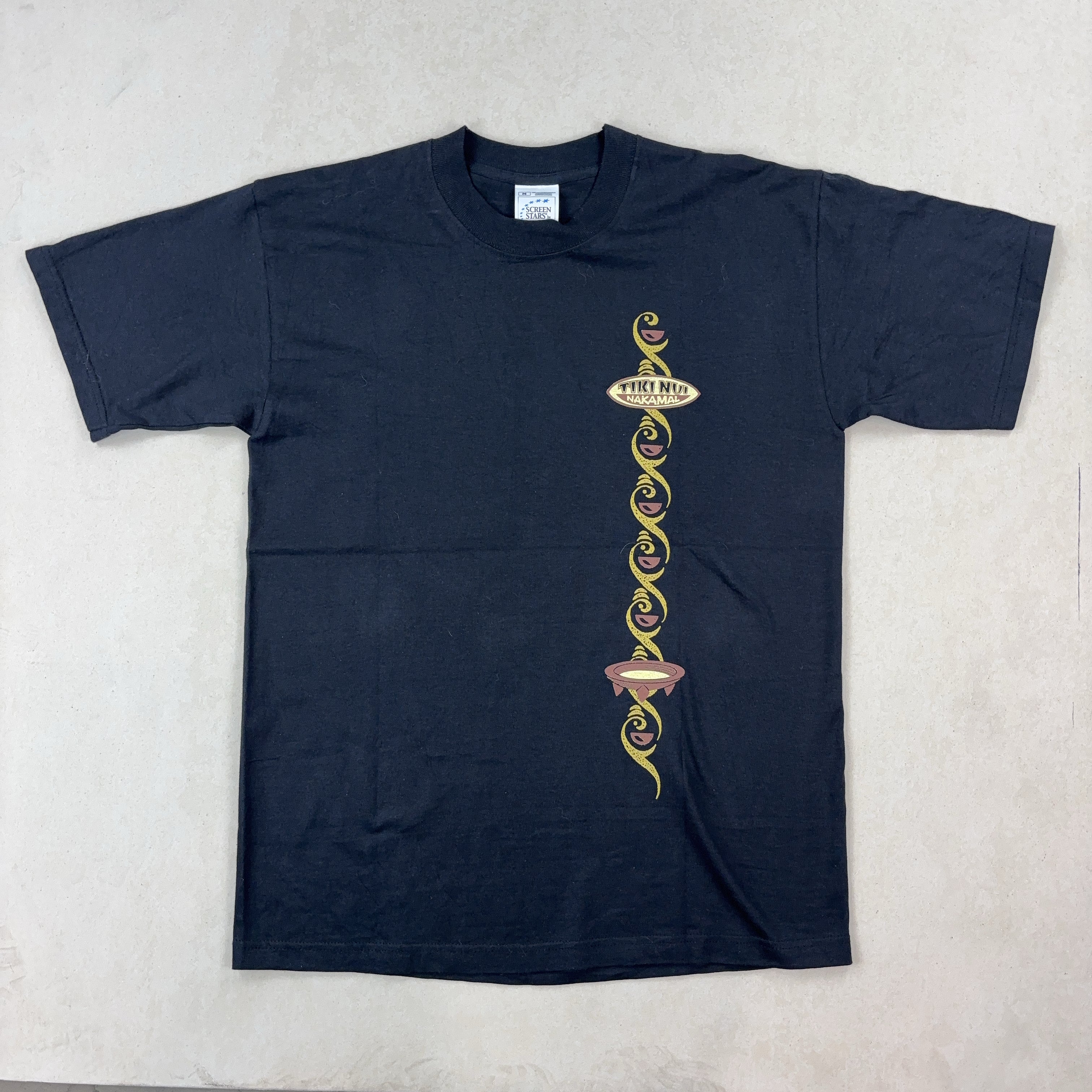 GRAPHIC BLACK TEE - MEDIUM