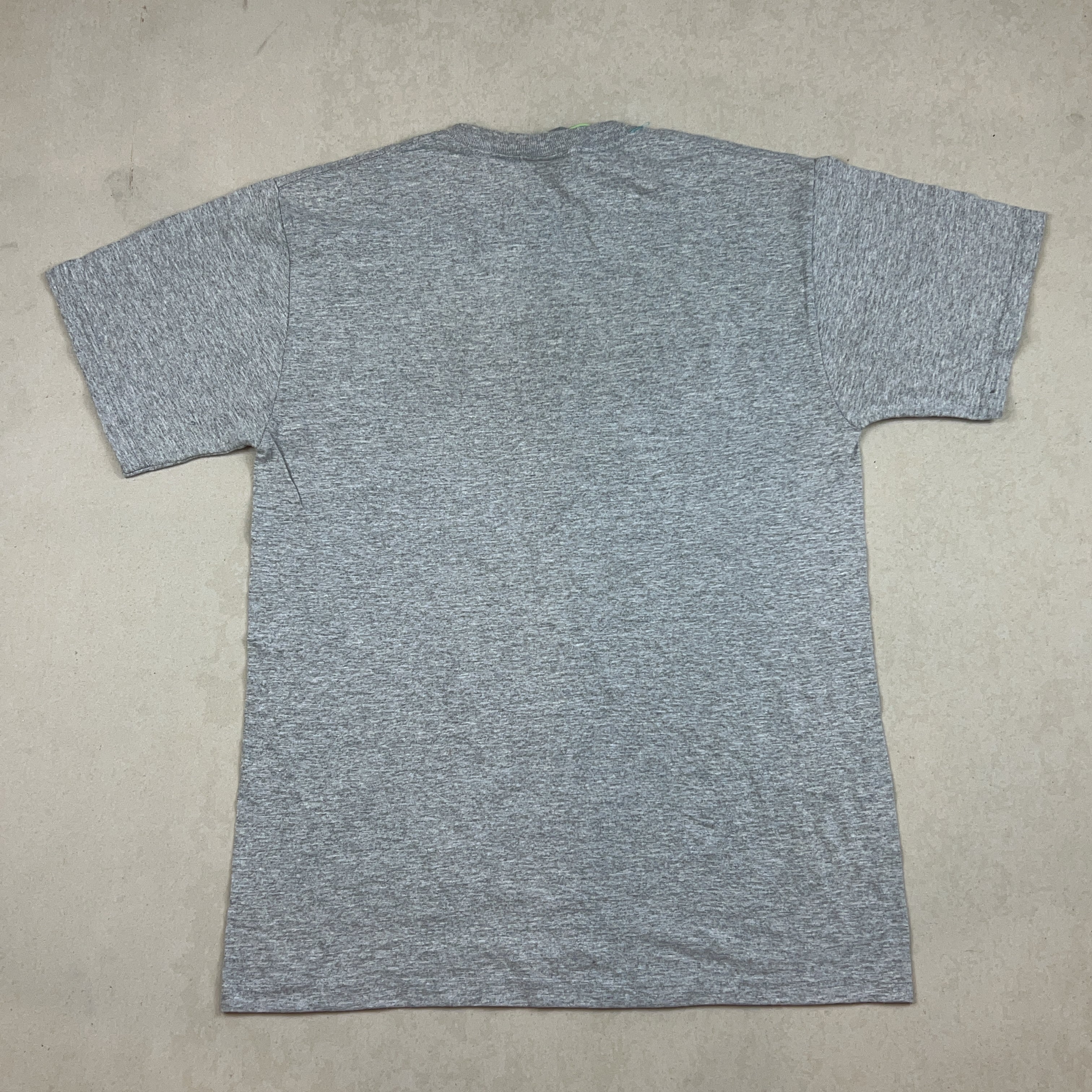 NIKE TEE - MEDIUM