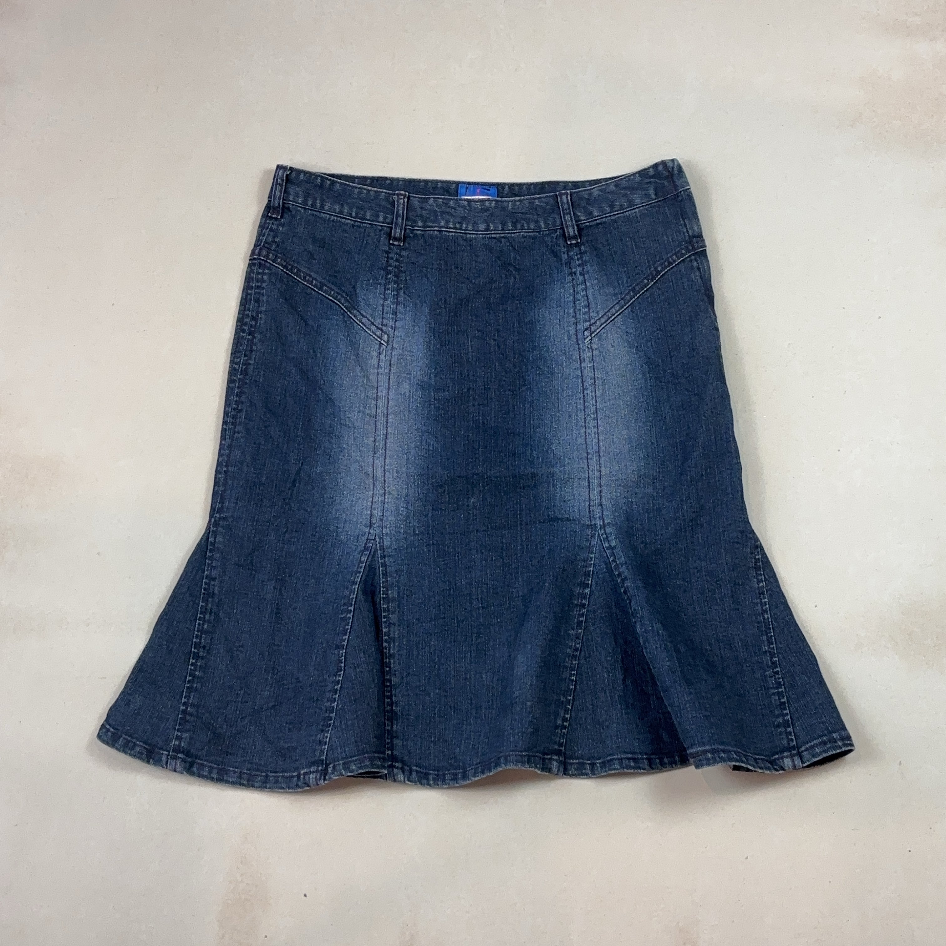 VINTAGE SKIRT - LARGE
