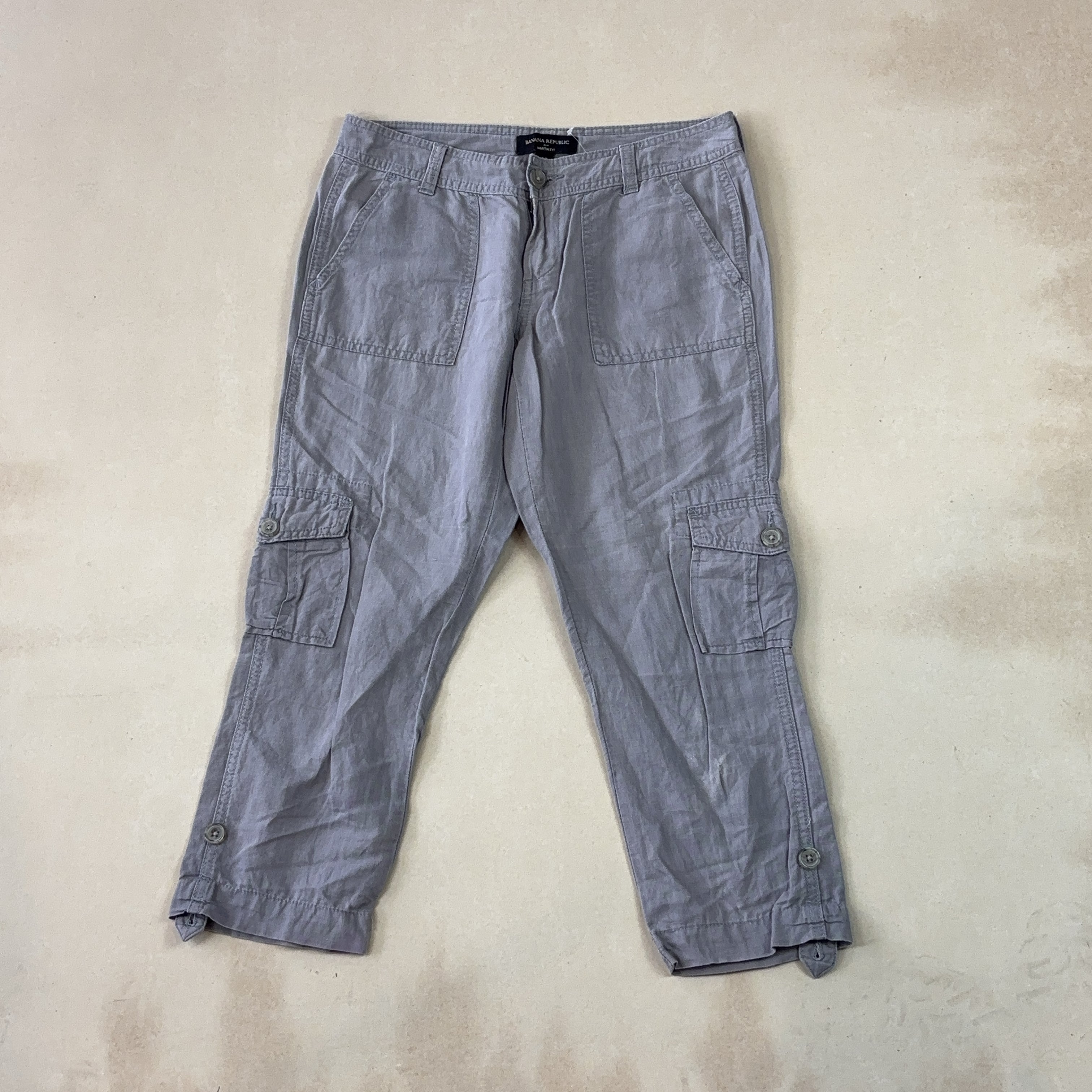 BANANA REPUBLIC CAPRIS - MEDIUM