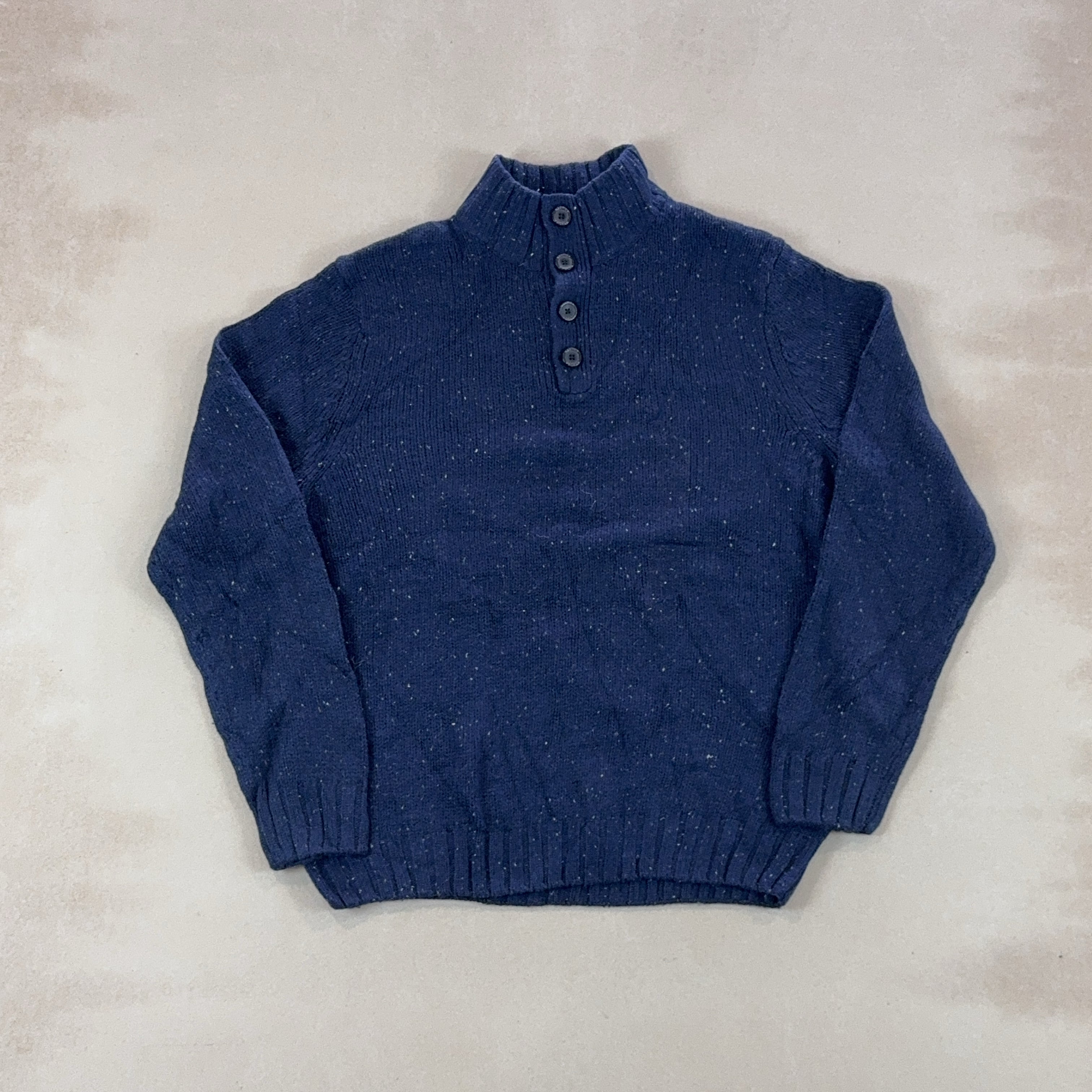NAUTICA BUTTON KNIT - LARGE