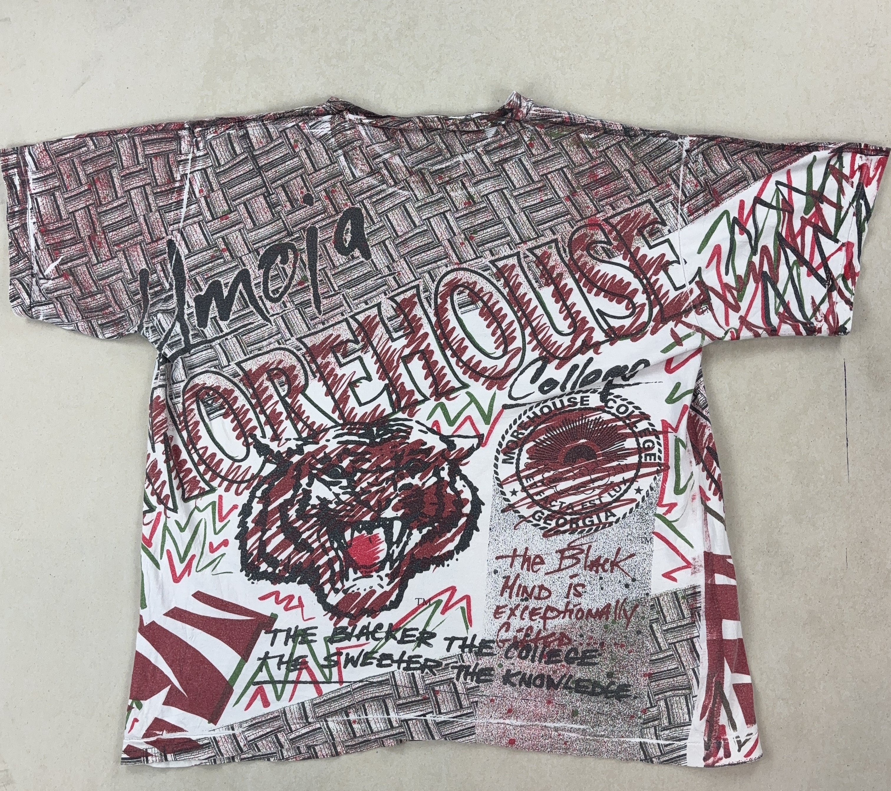 GRAPHIC TEE - 2X LARGE