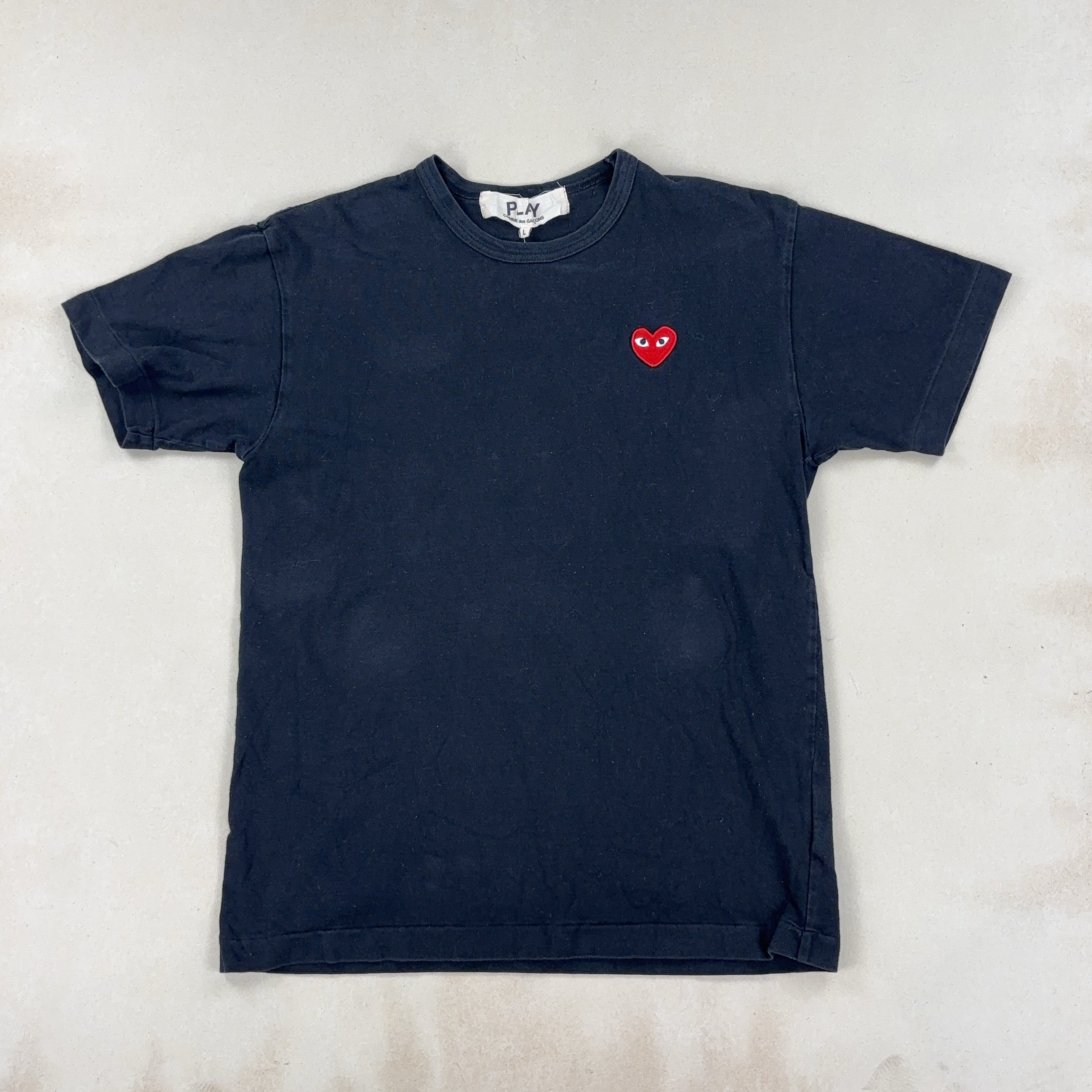 PLAY COMME DES GARCONS TEE - MEDIUM