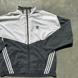 ADIDAS SPRAY JACKET BLACK/WHITE LARGE