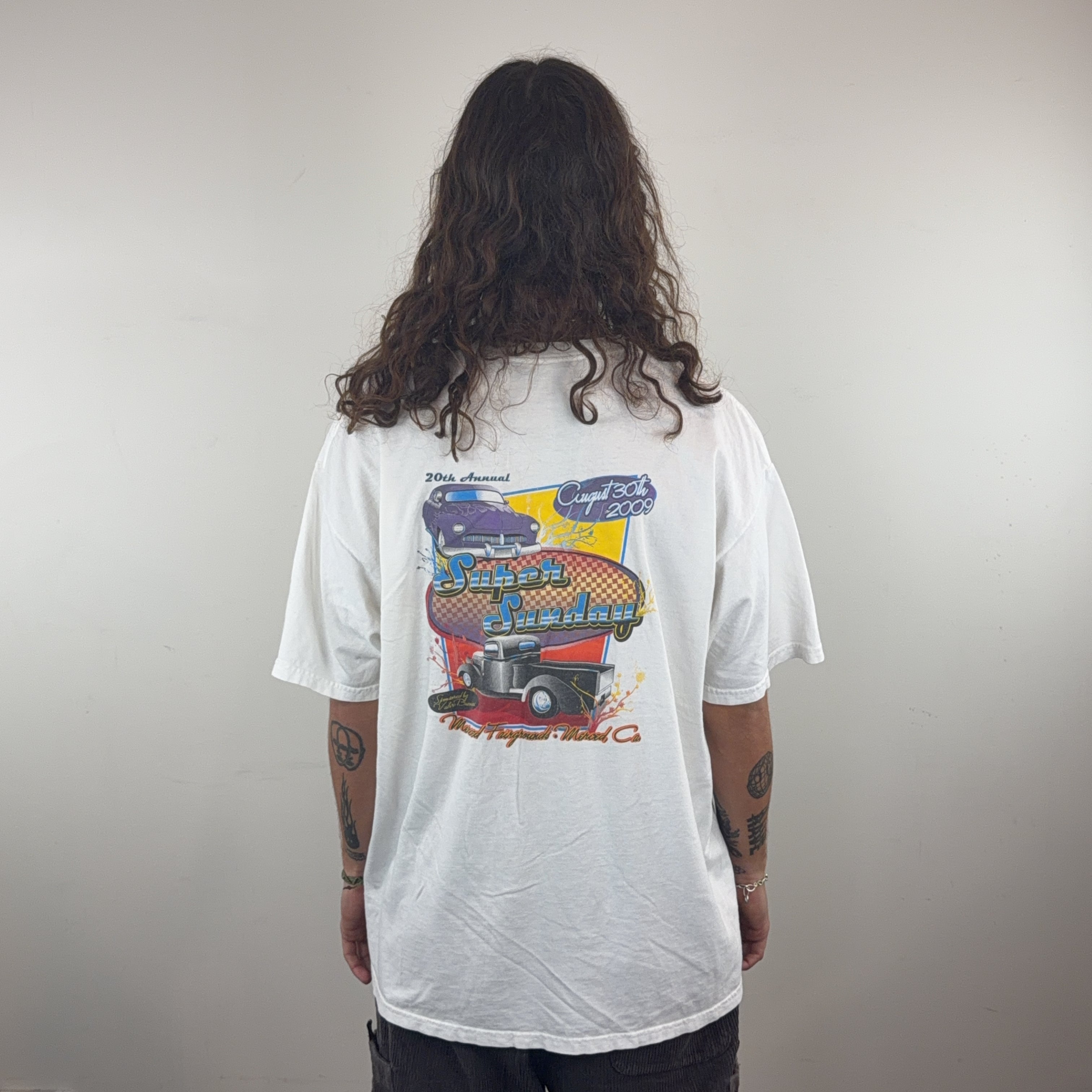SUPER SUNDAY TEE - X LARGE
