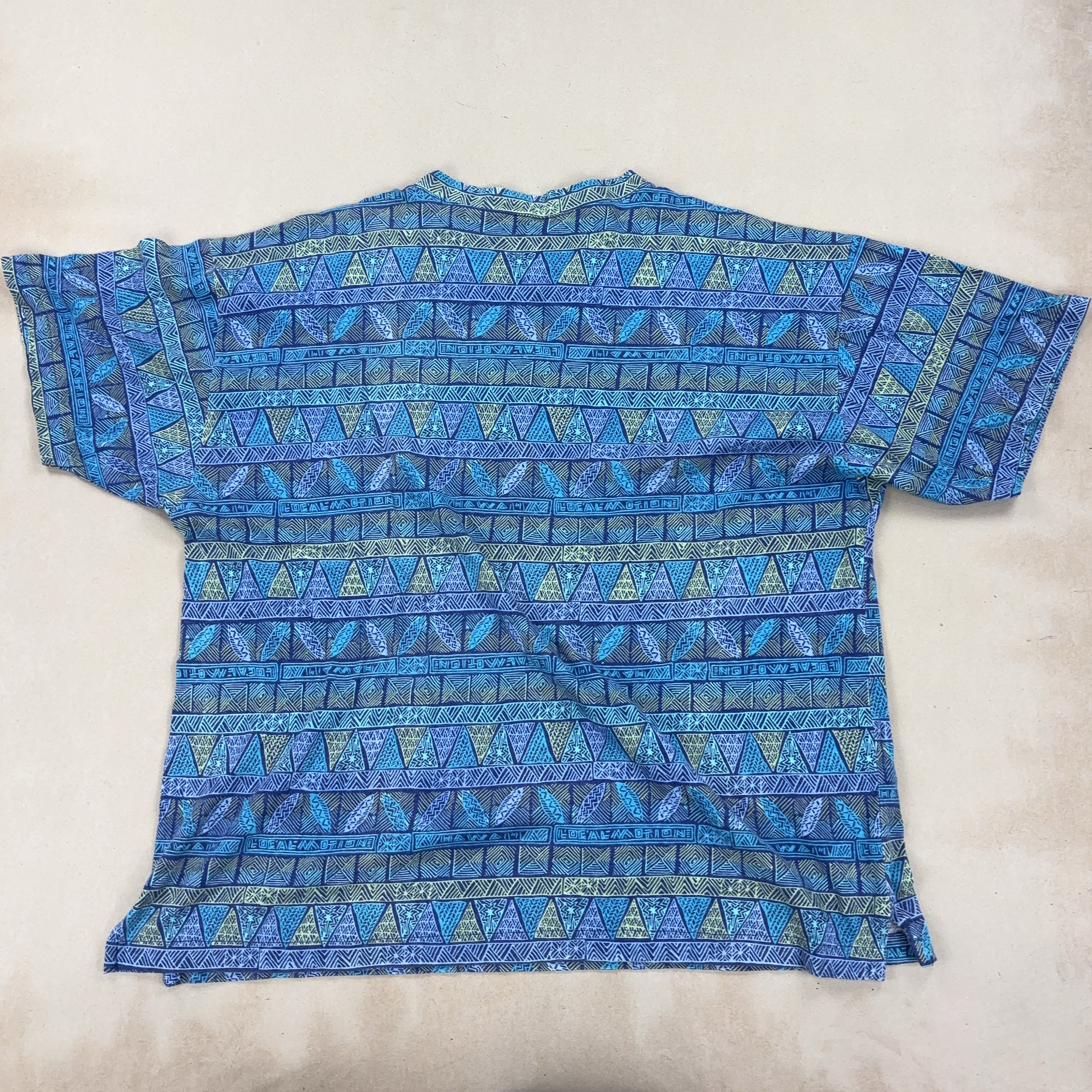 LOCAL MOTION TEE - LARGE