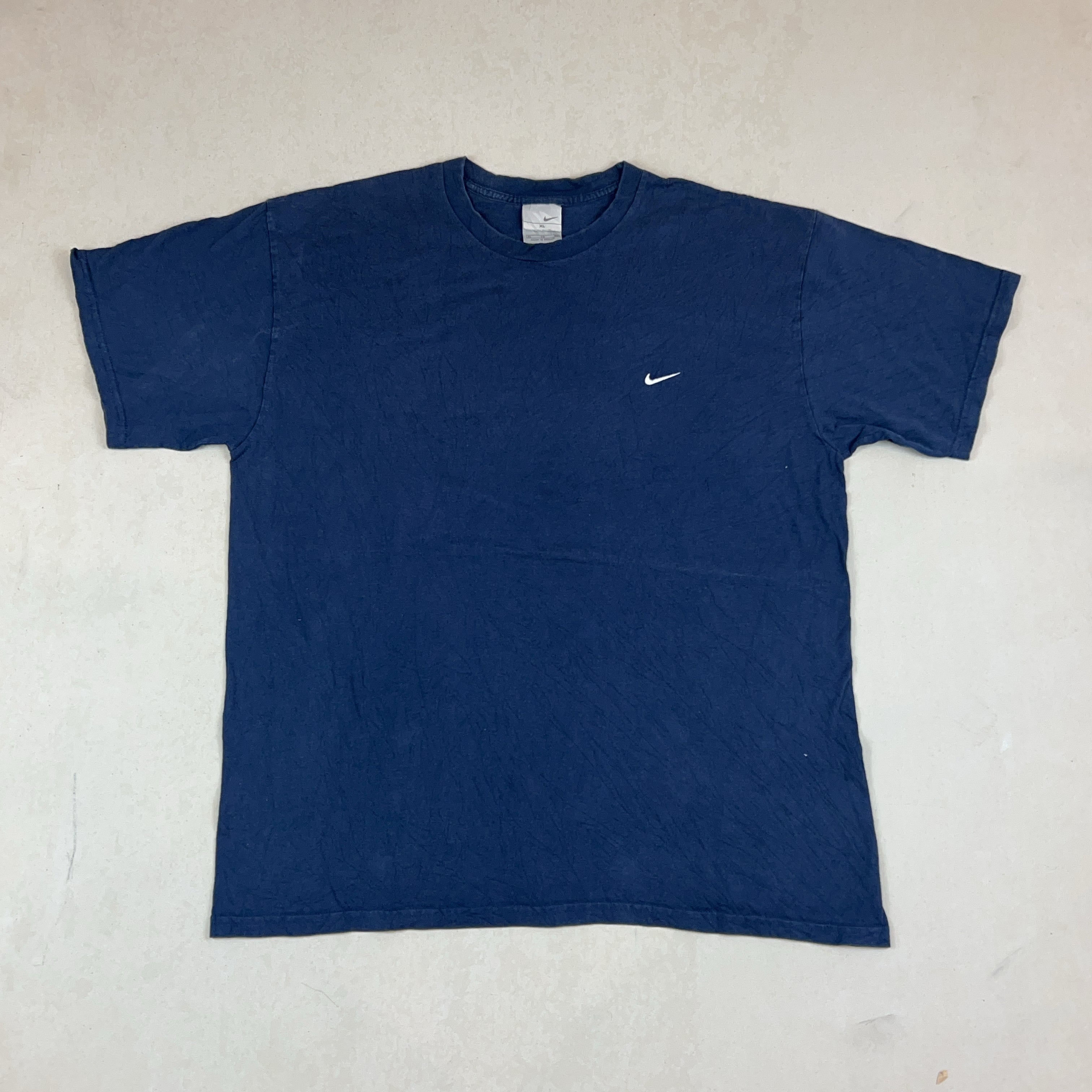 NIKE TEE - X LARGE
