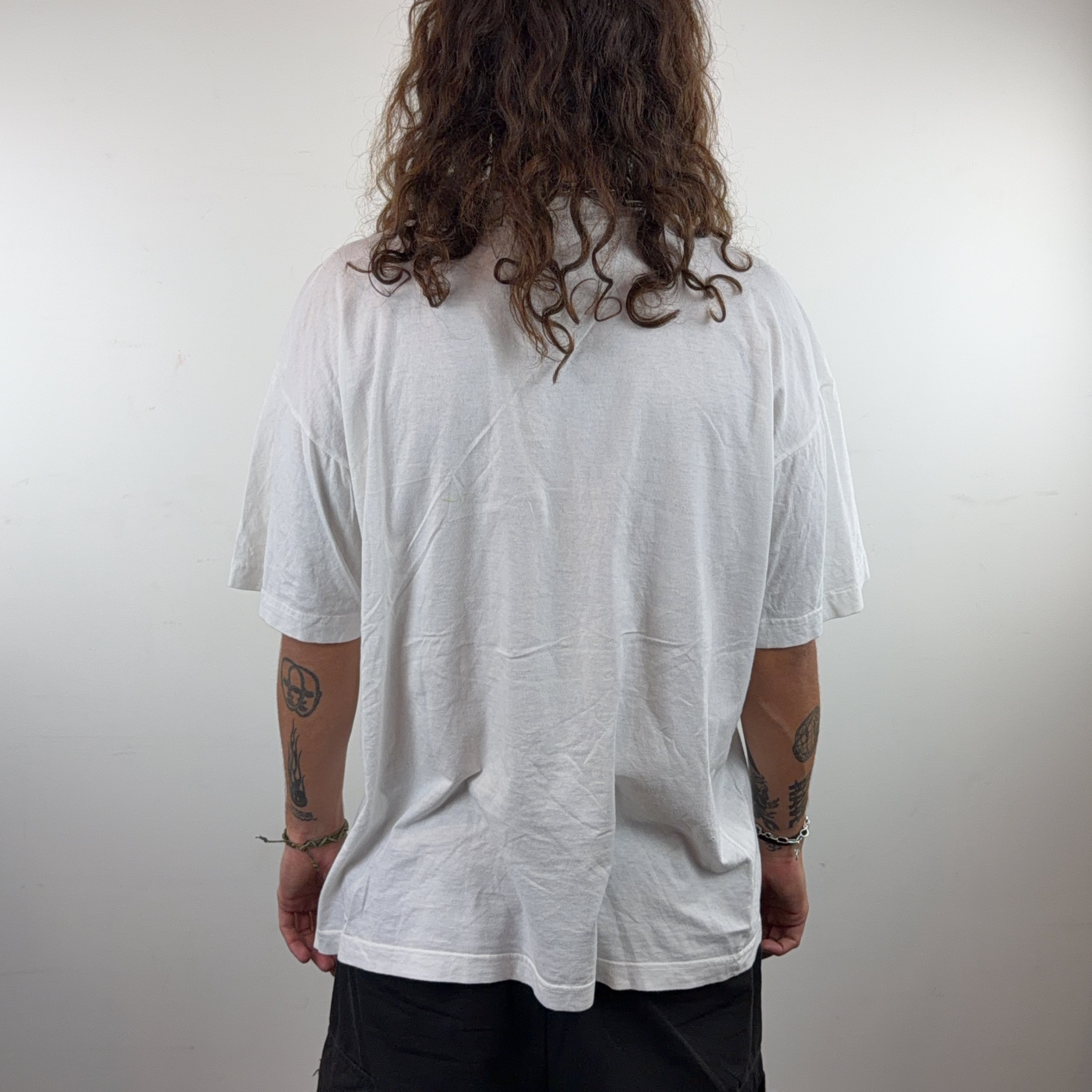 VINTAGE TEE - LARGE