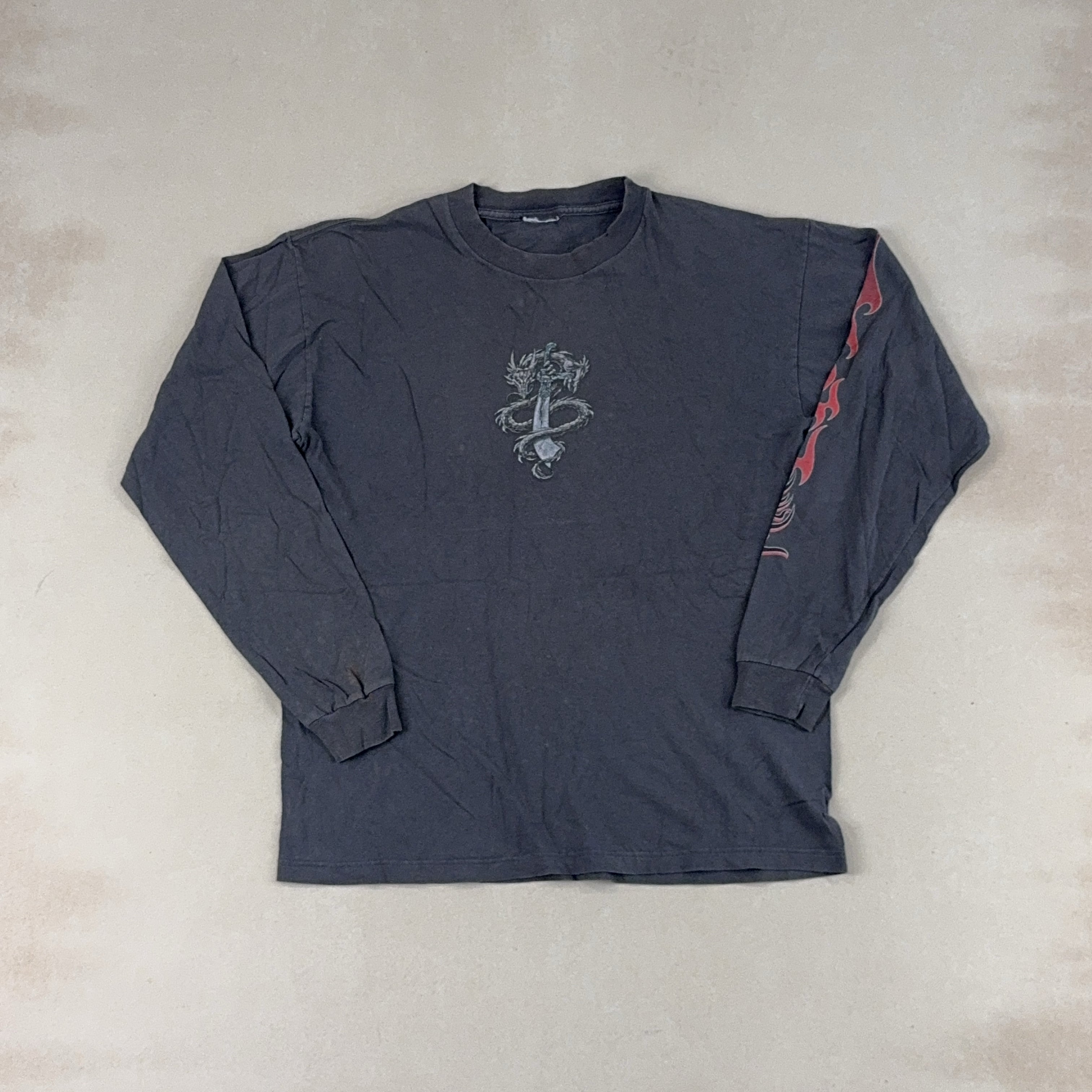 GRAPHIC LONG SLEEVE - MEDIUM