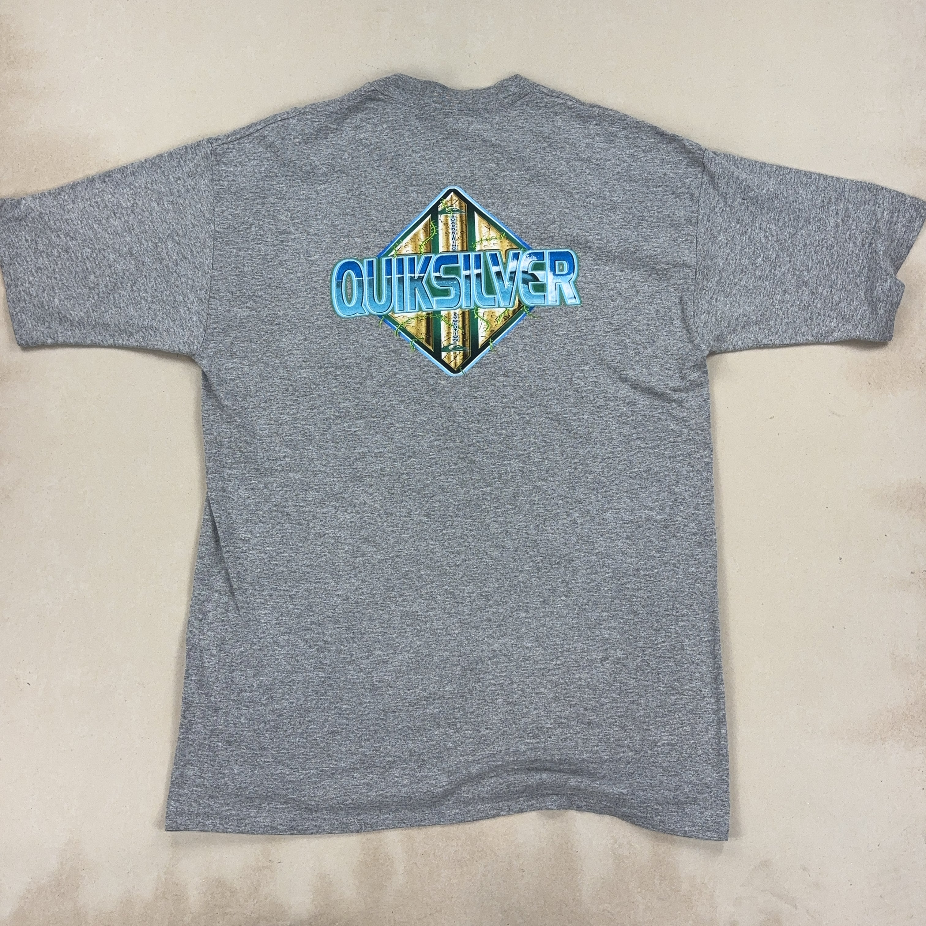 QUIKSILVER TEE - X LARGE