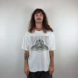 GRAPHIC WHITE TEE - X LARGE