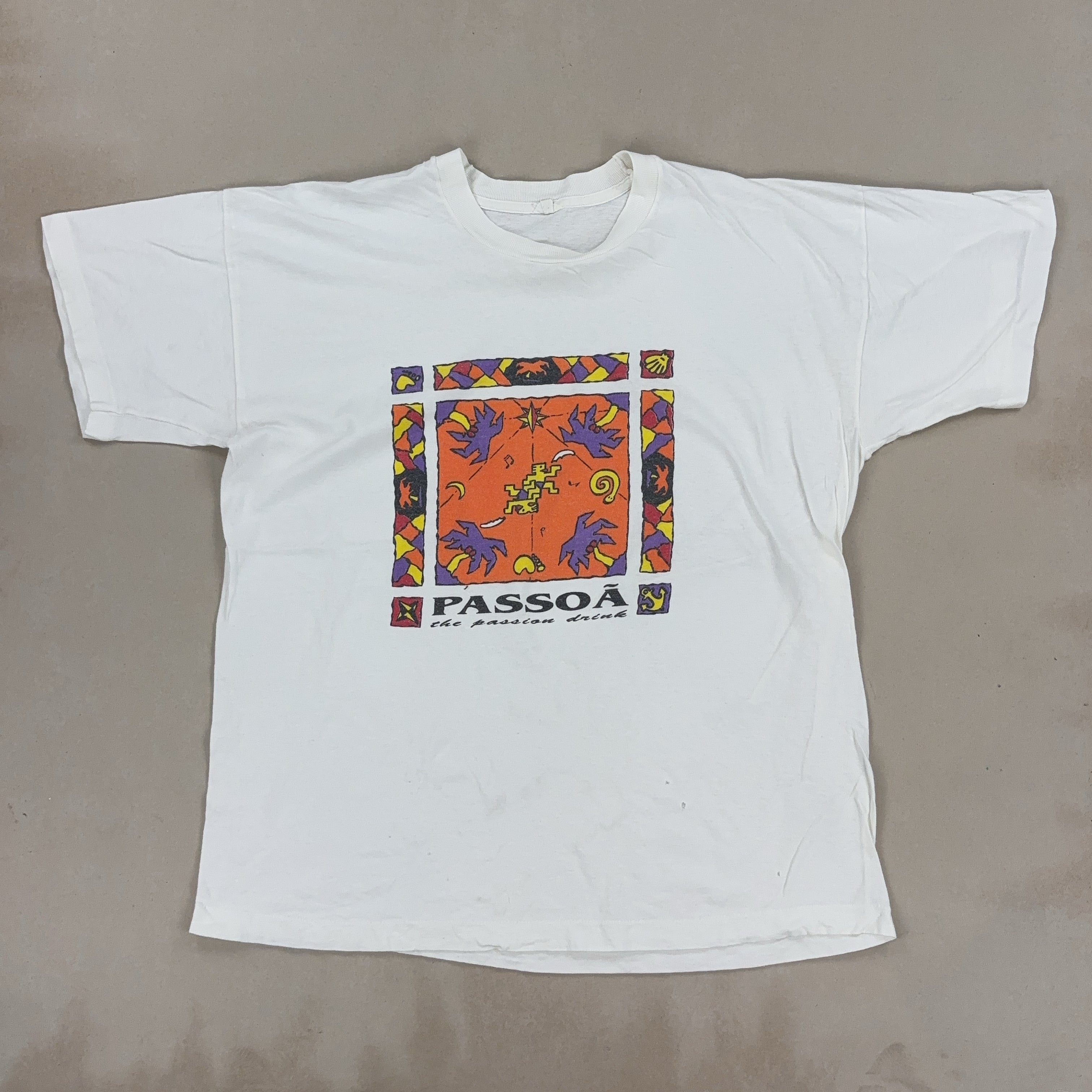 GRAPHIC TEE - LARGE
